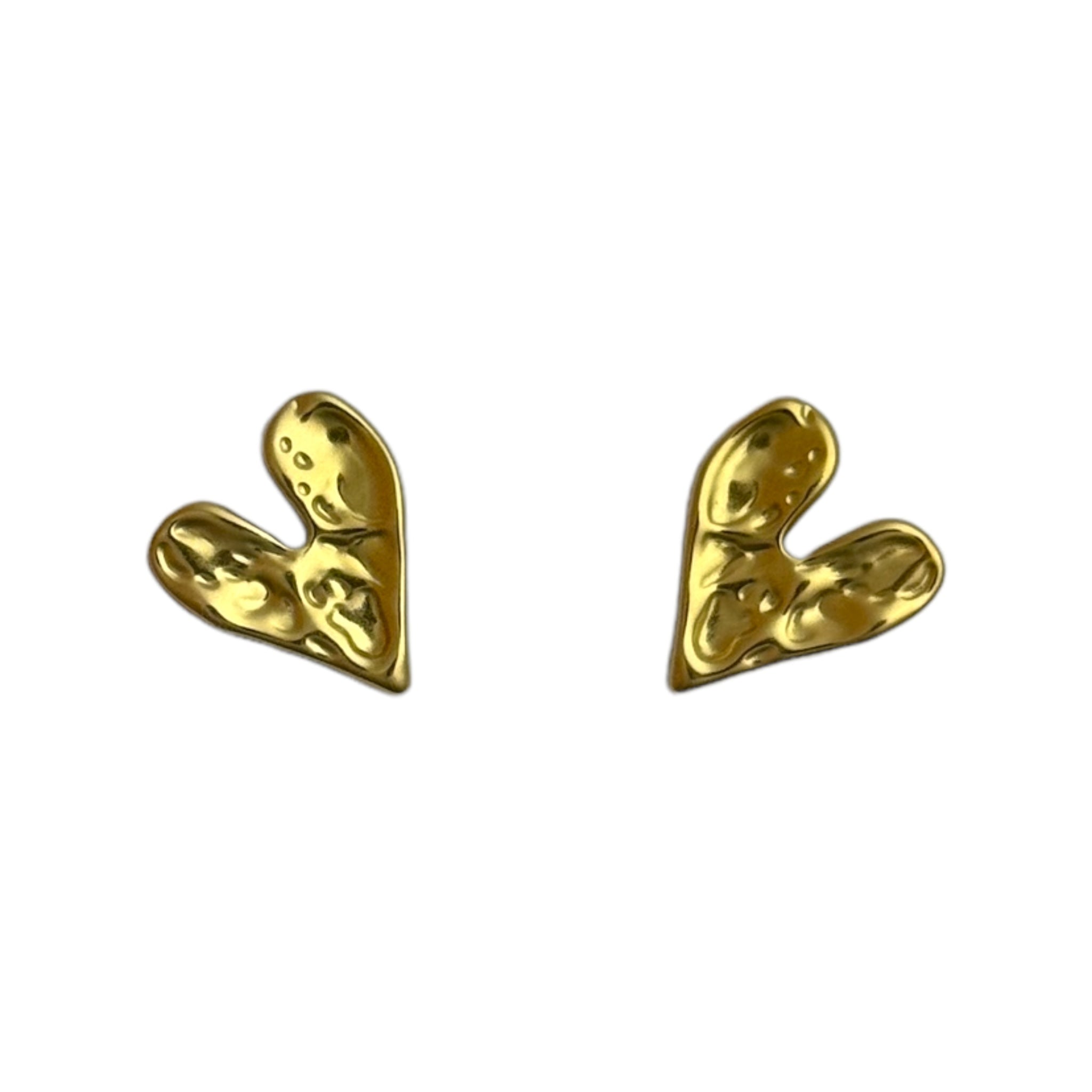 Heart stud earrings