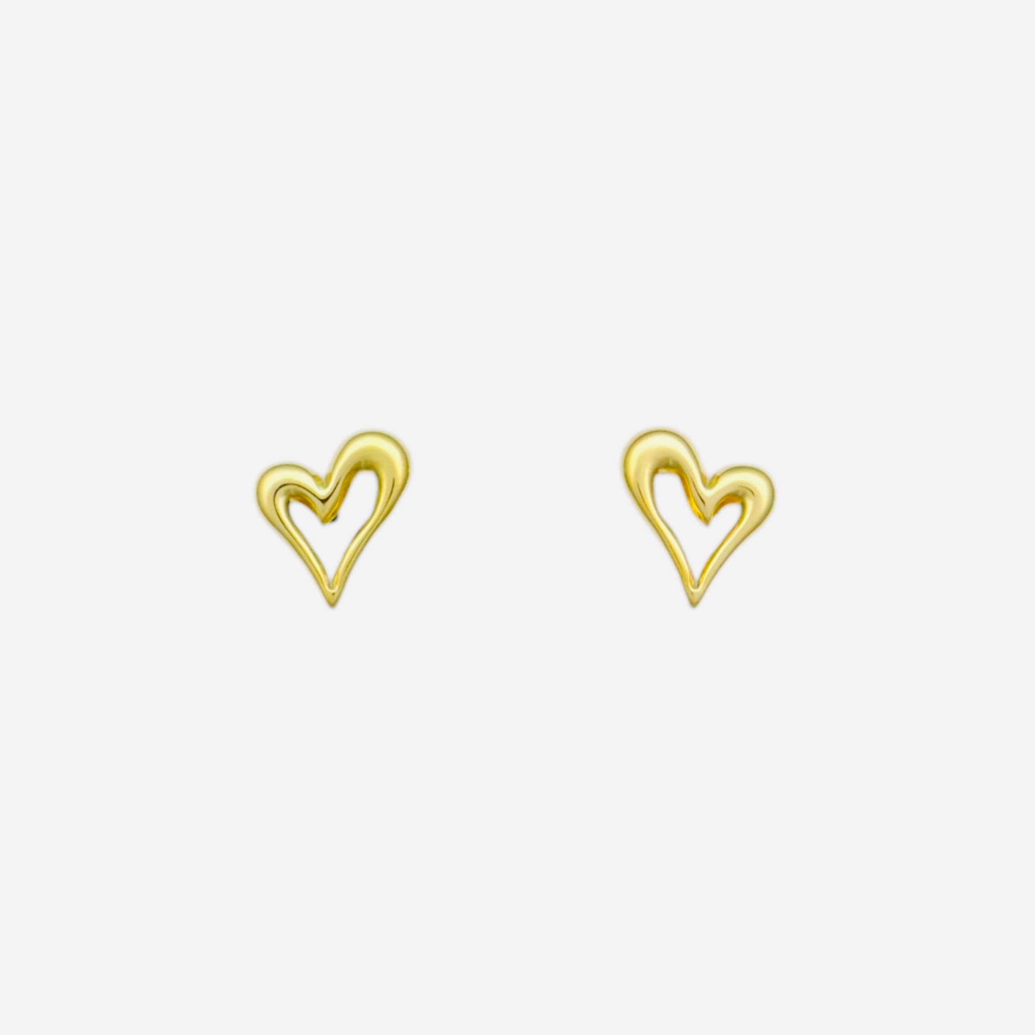 Open heart Studs earrings