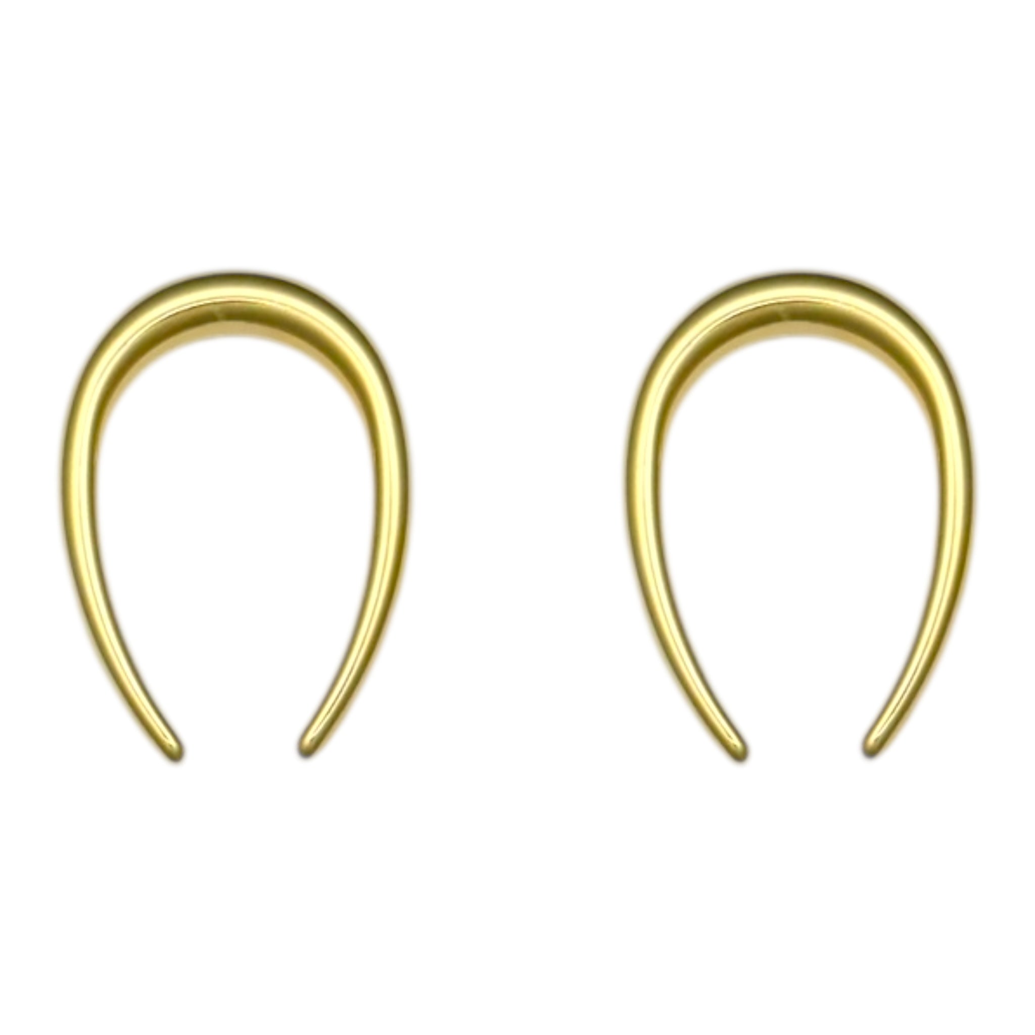 Bowed stud earrings