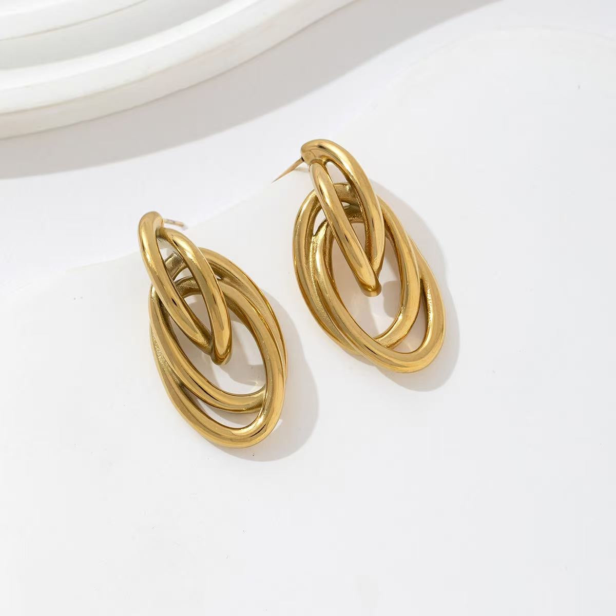 Dash stud earrings