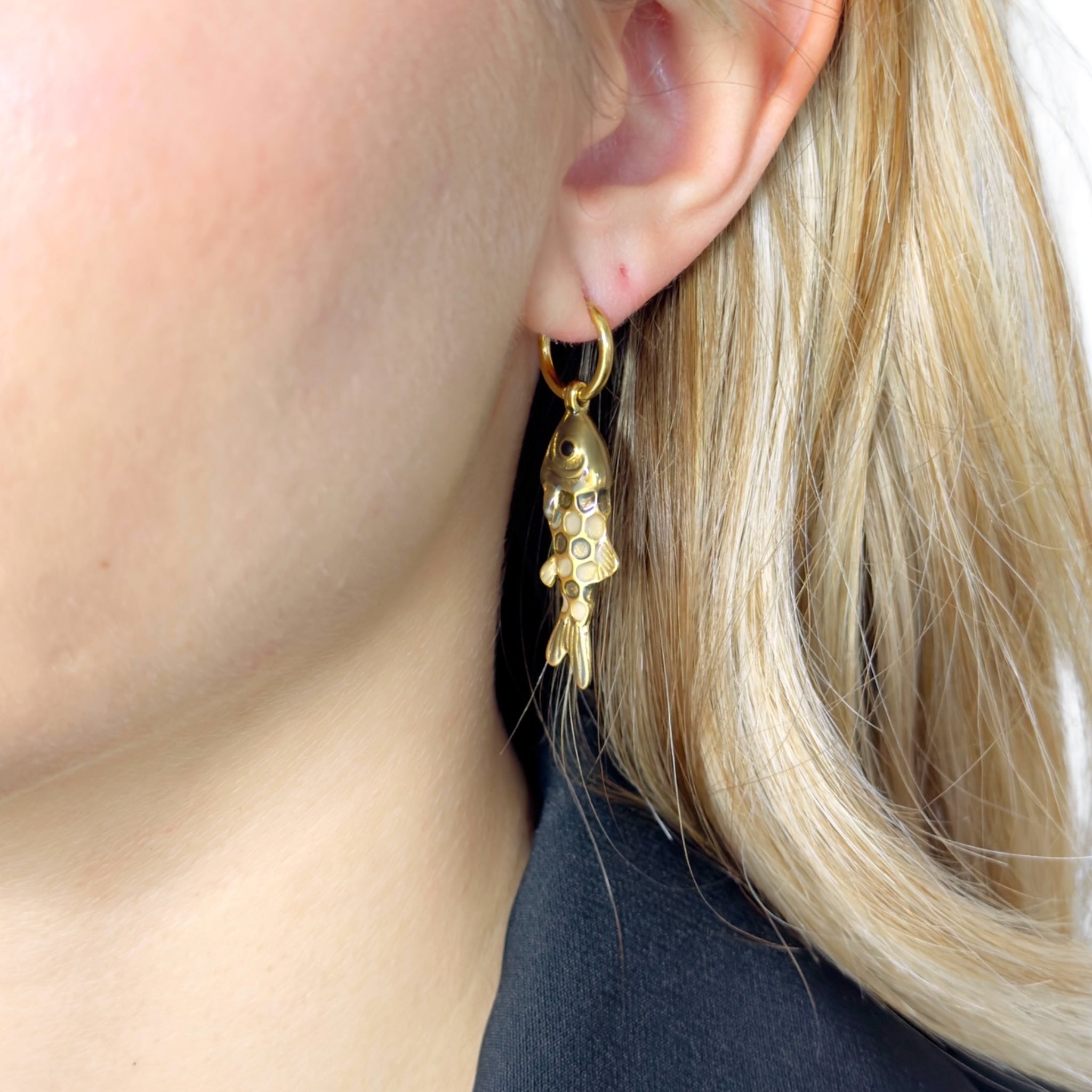 Fishy hangers earring