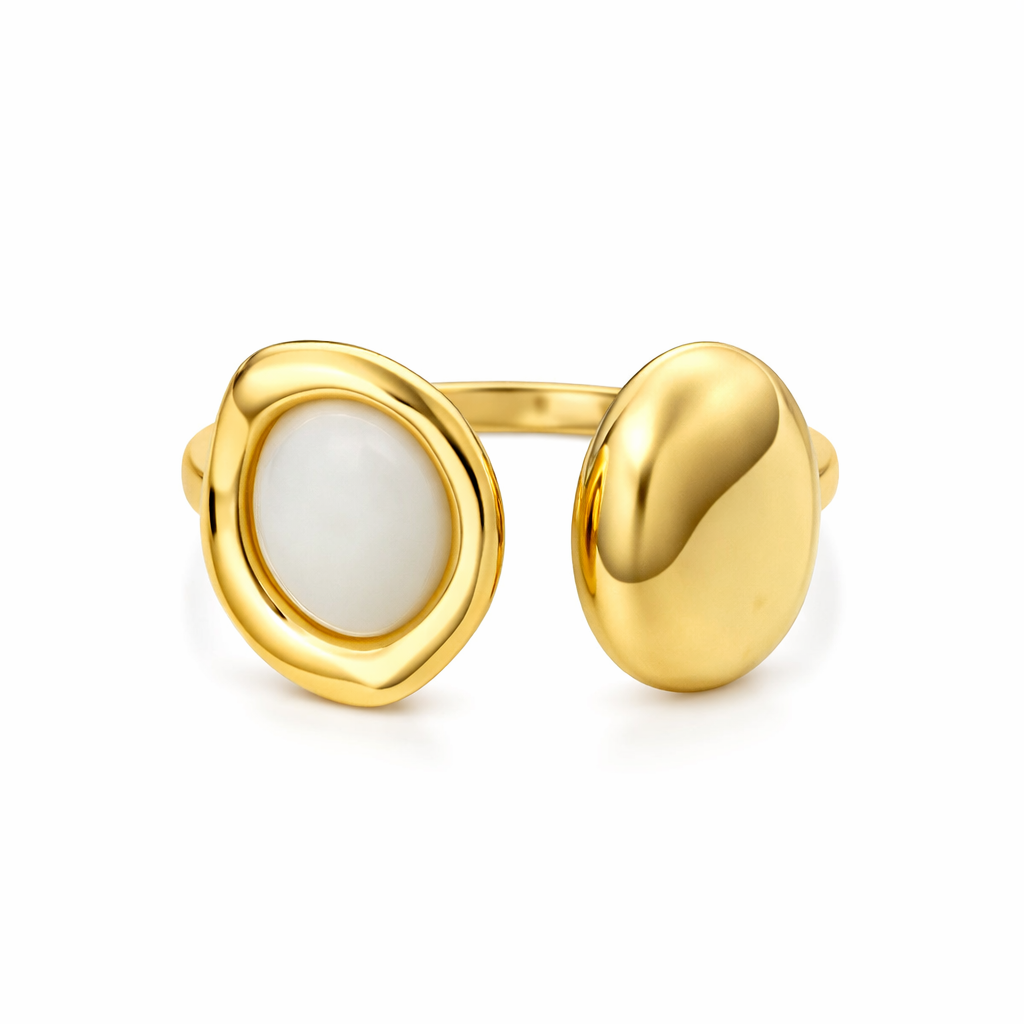 Claire ring