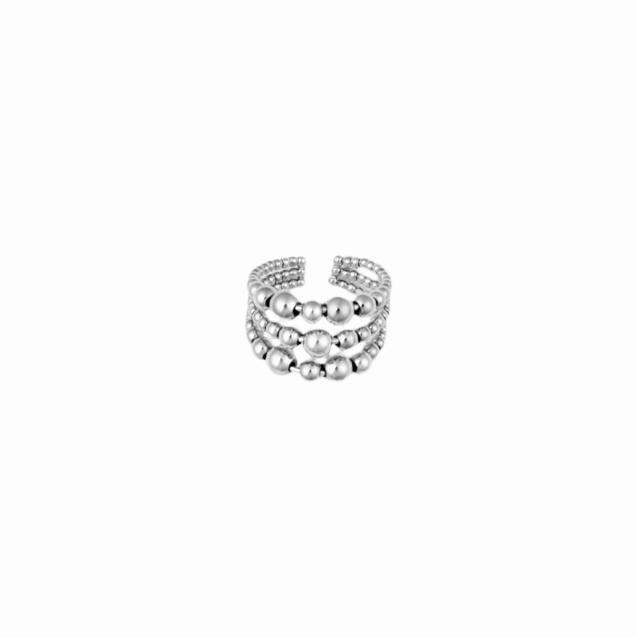 Triple beads ring