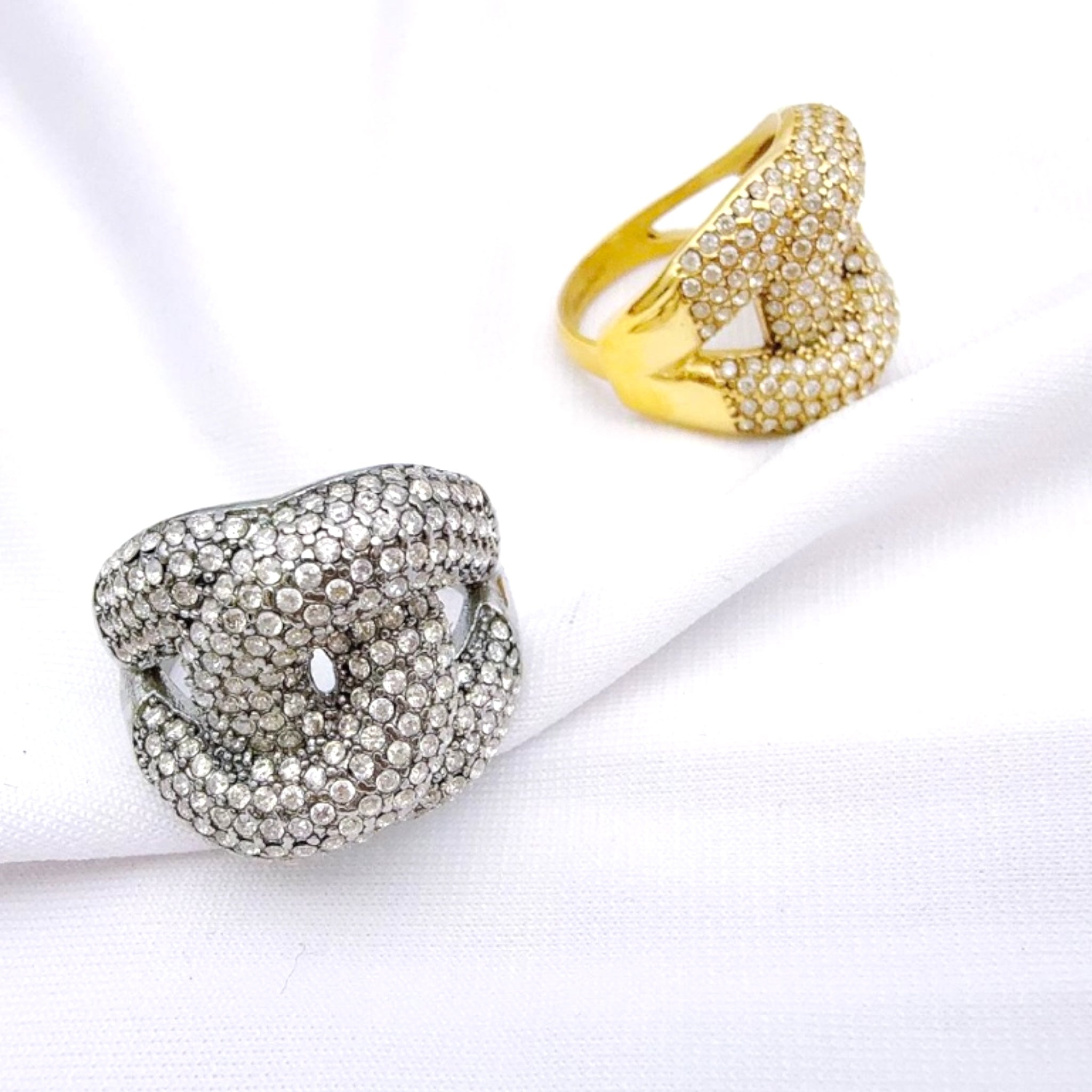 Statement strass ring