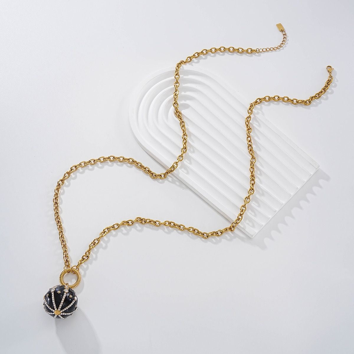 Fabergé lange ketting bruin