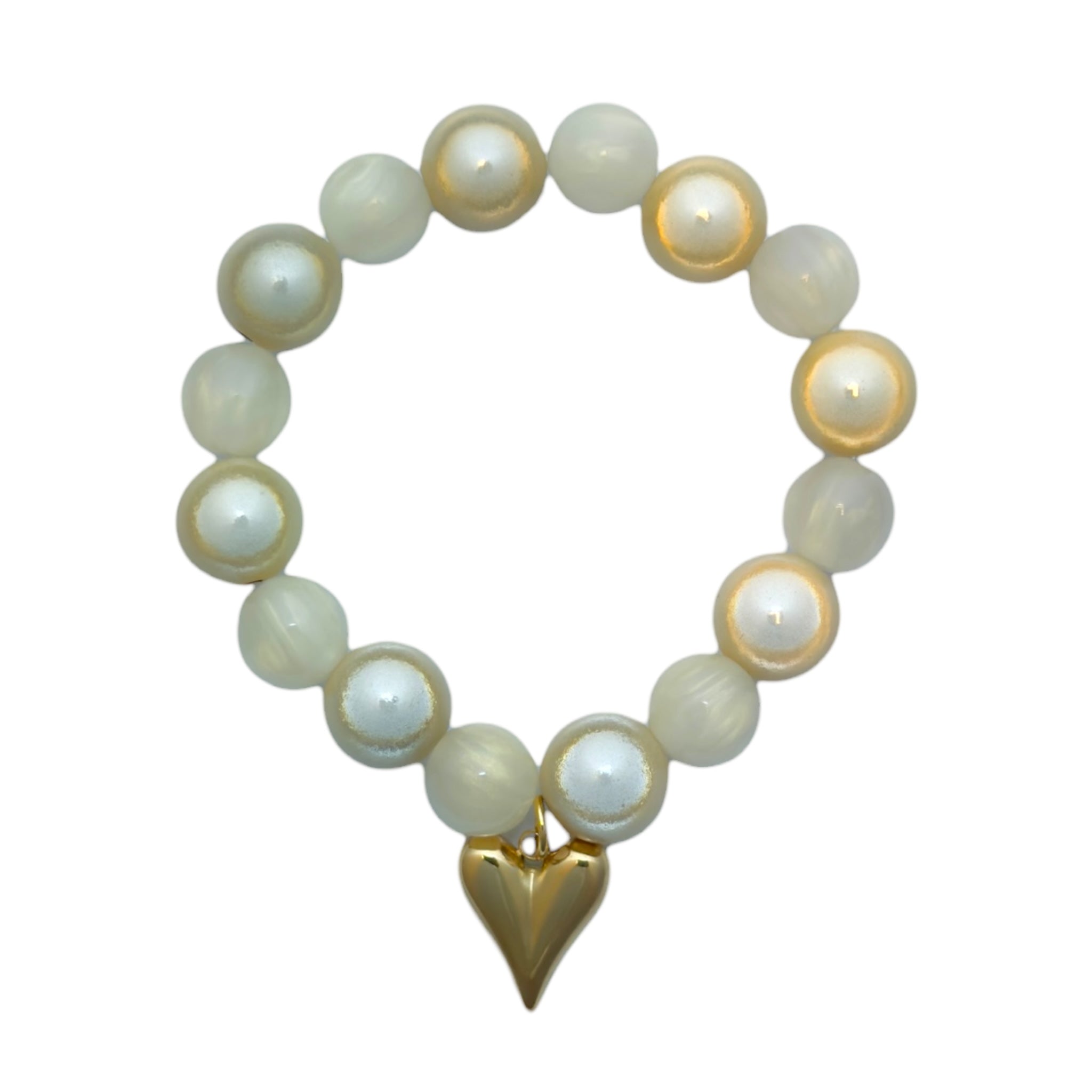 Elastisches Perlenarmband mit Herzen