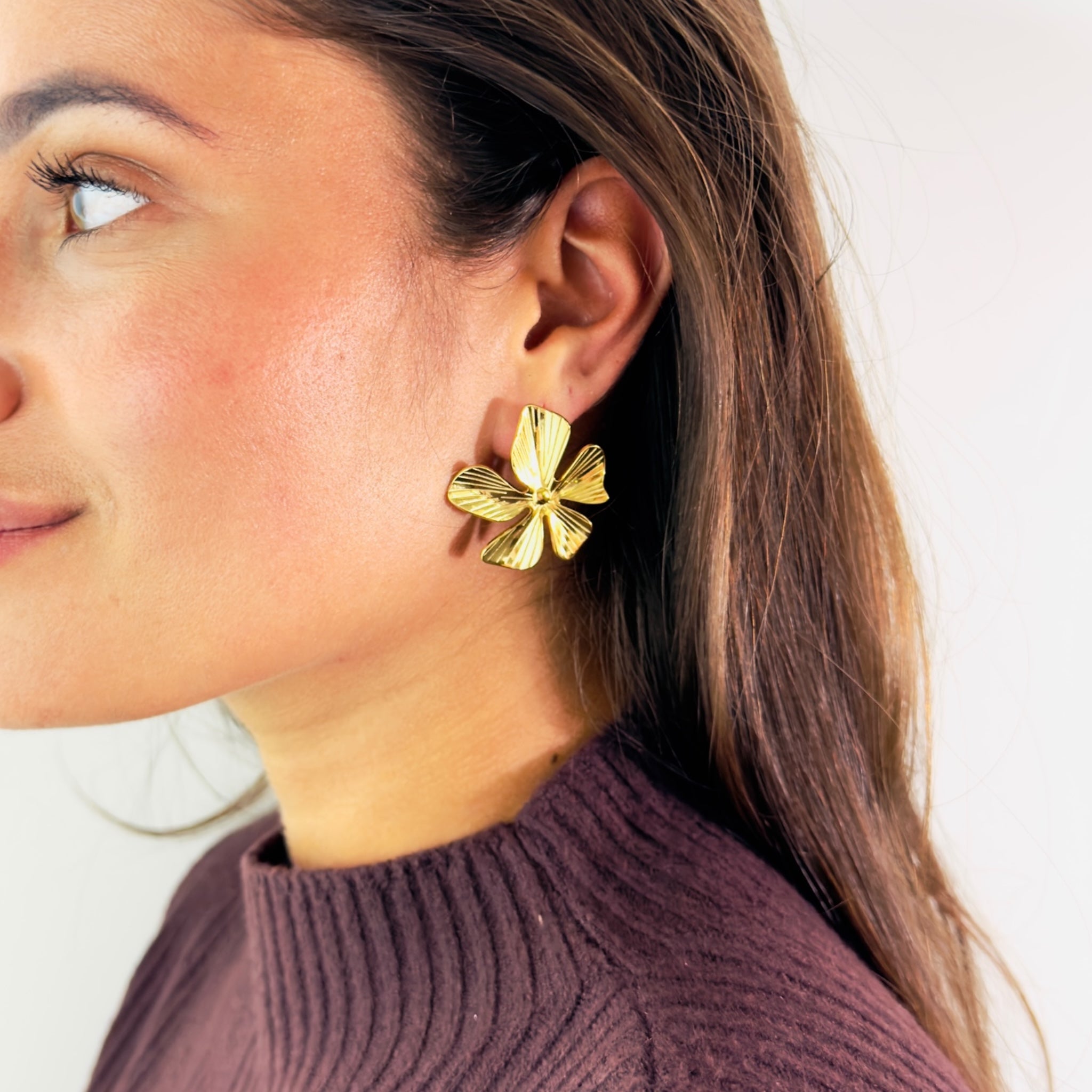 Stacy stud earrings