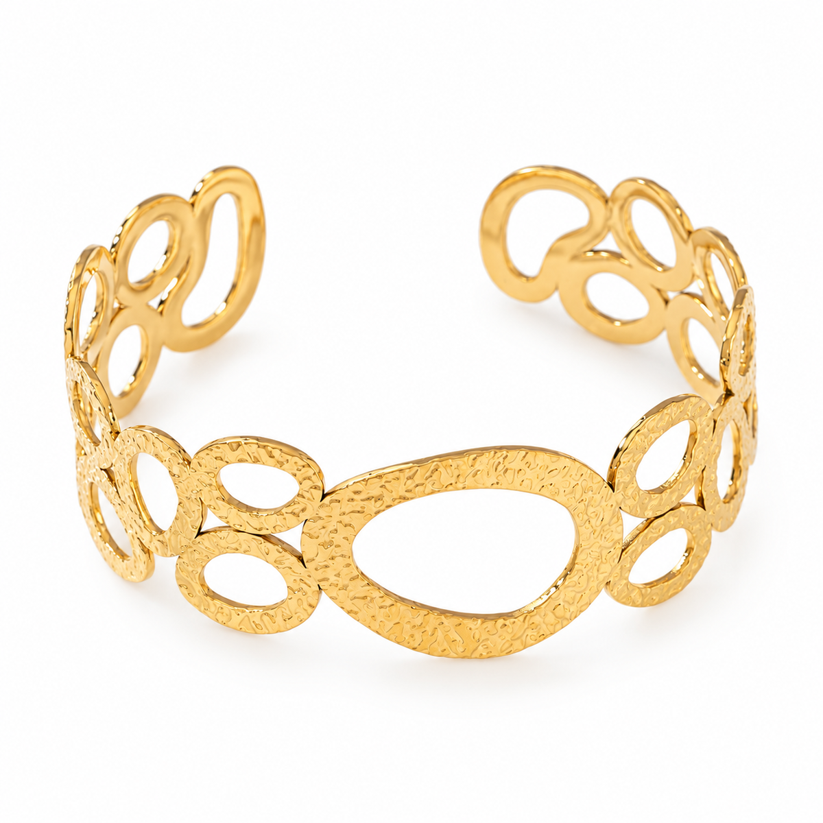 Spike circle bangle
