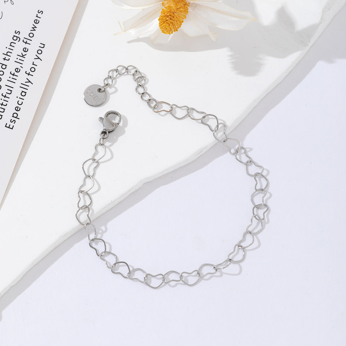 Mini love armband