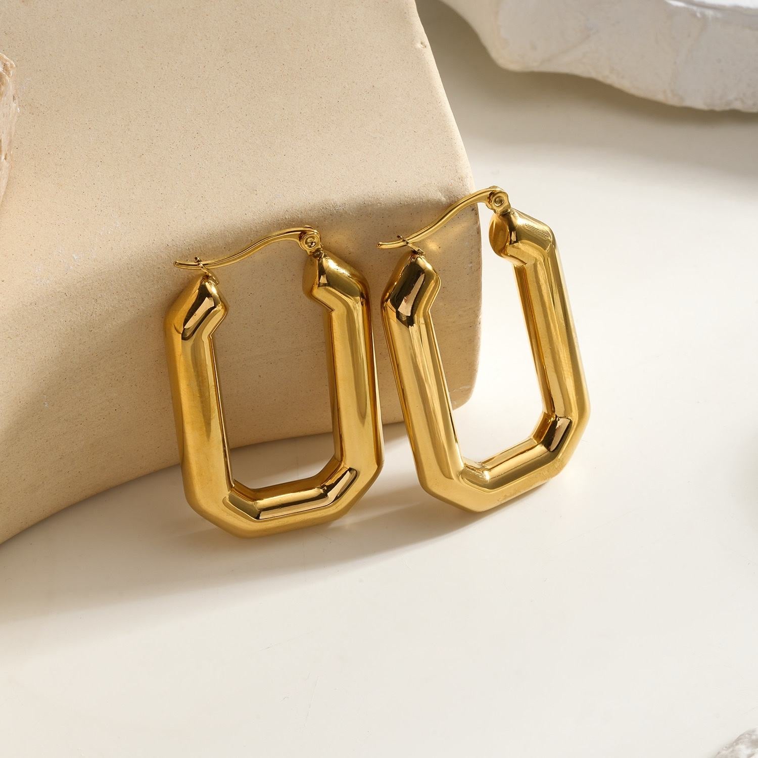 Cube hoop earrings