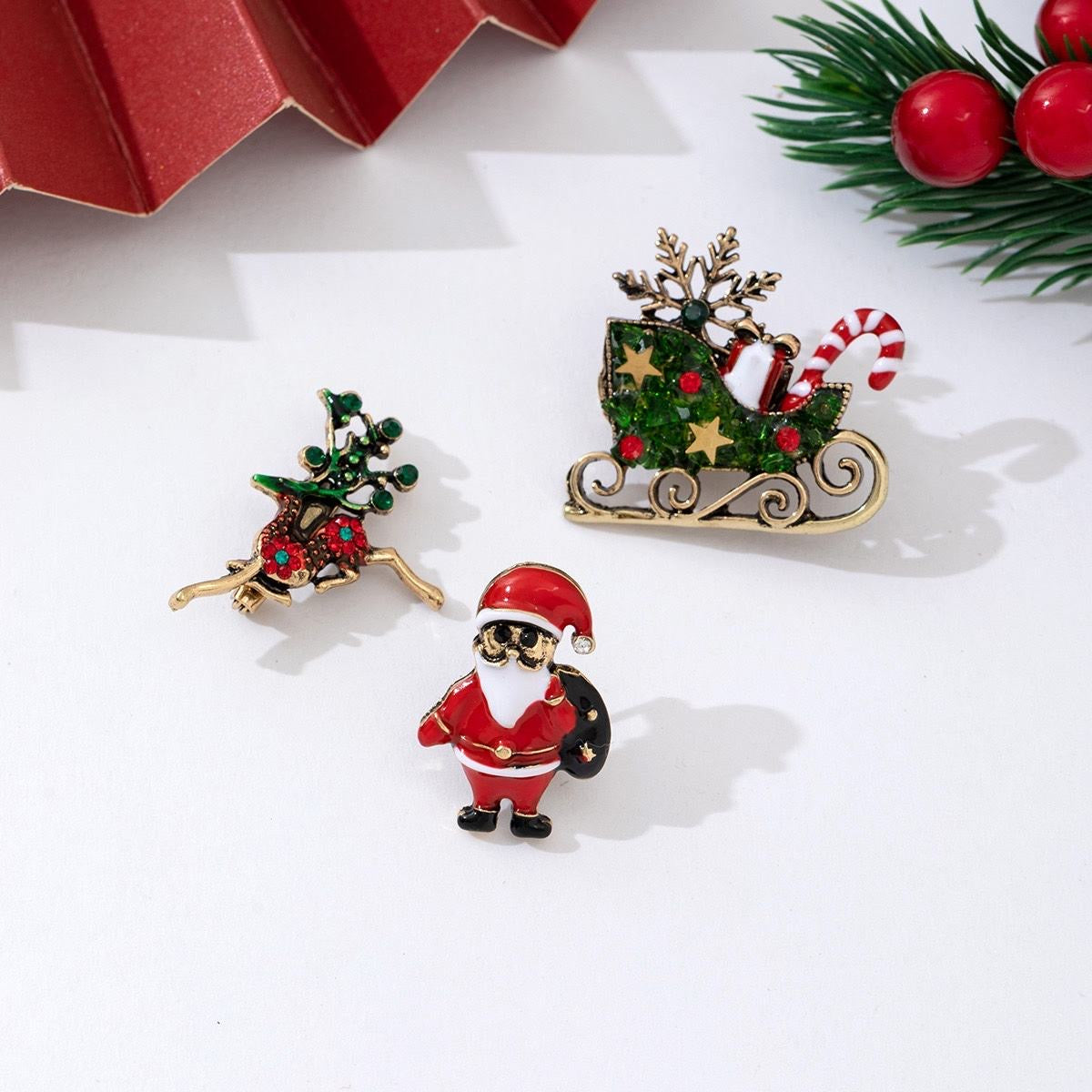 Christmas Broche