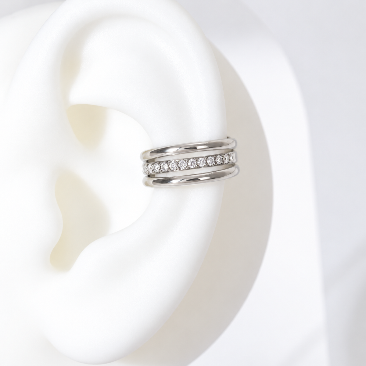 Troffee ear cuff