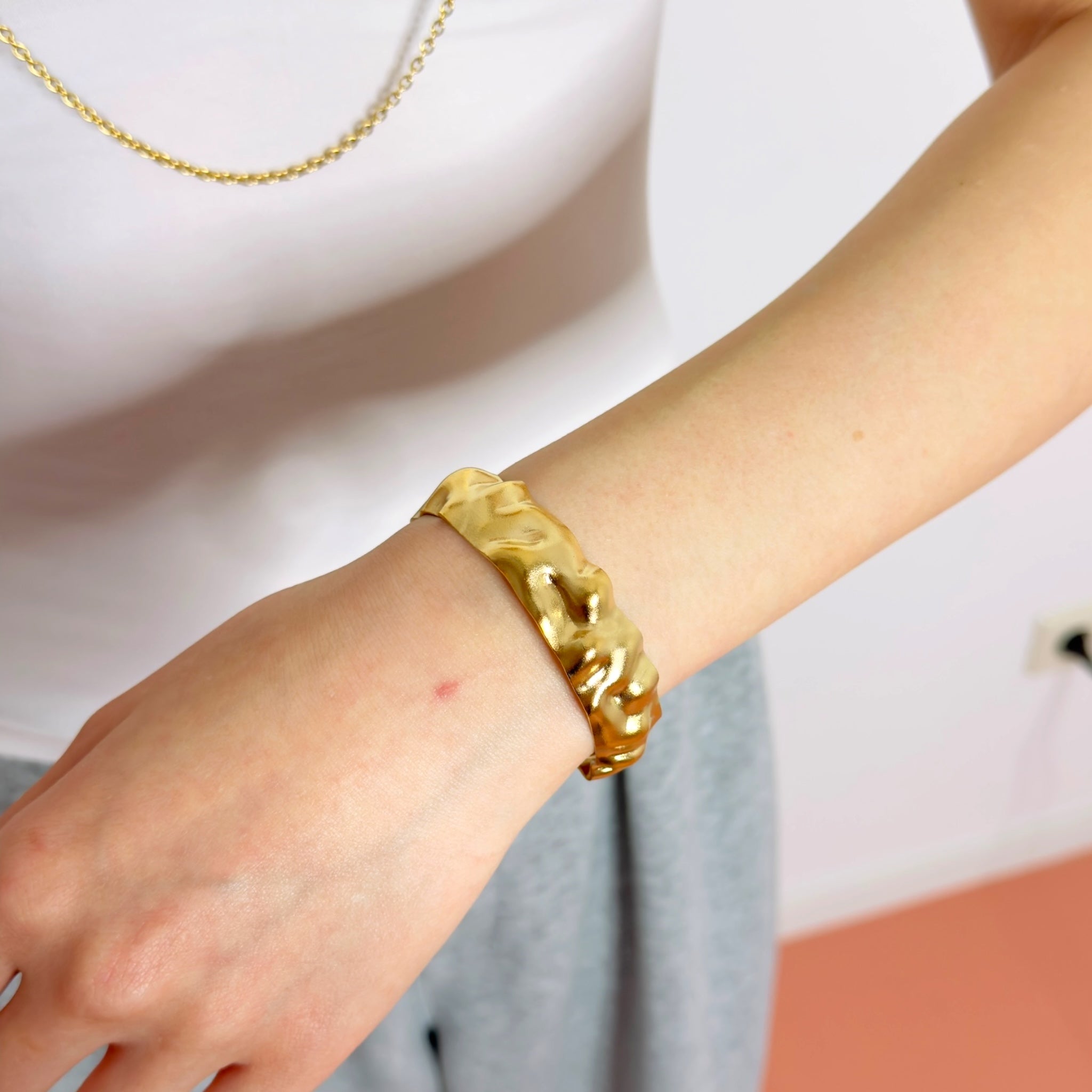 Crumble bangle