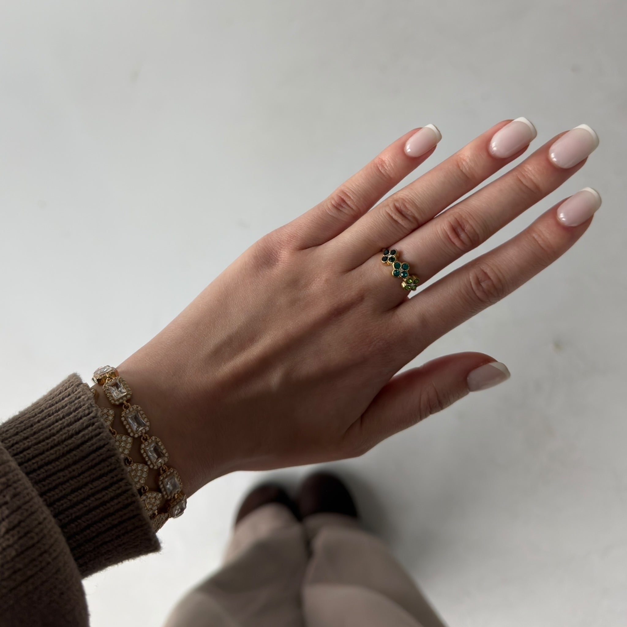 Clove ring