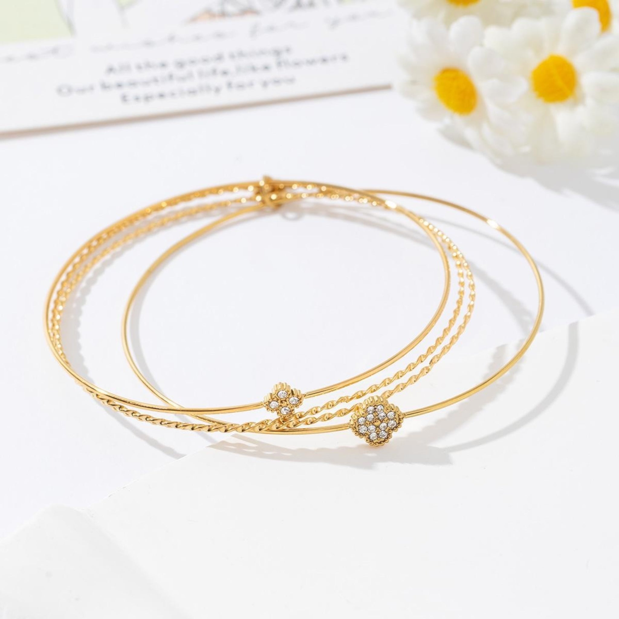Triple Clovey armband