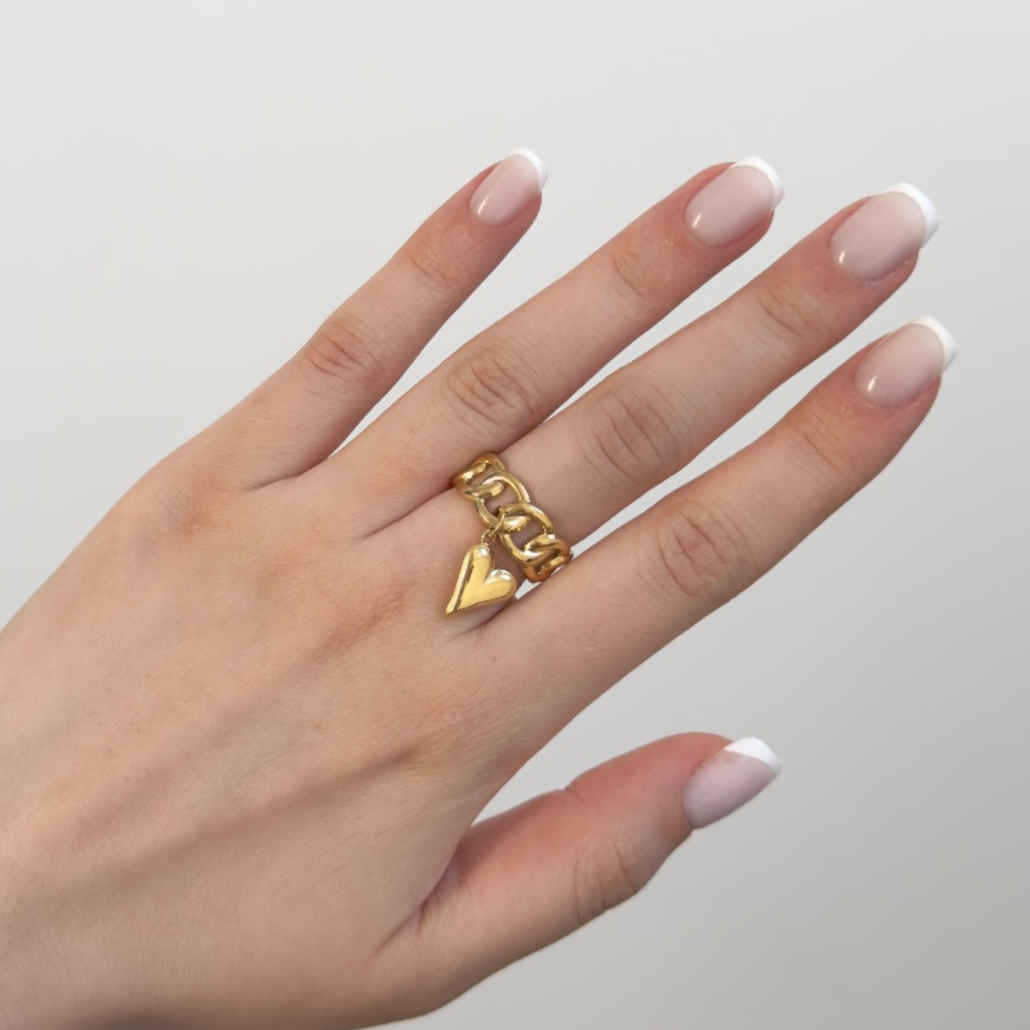 Cuban hart ring