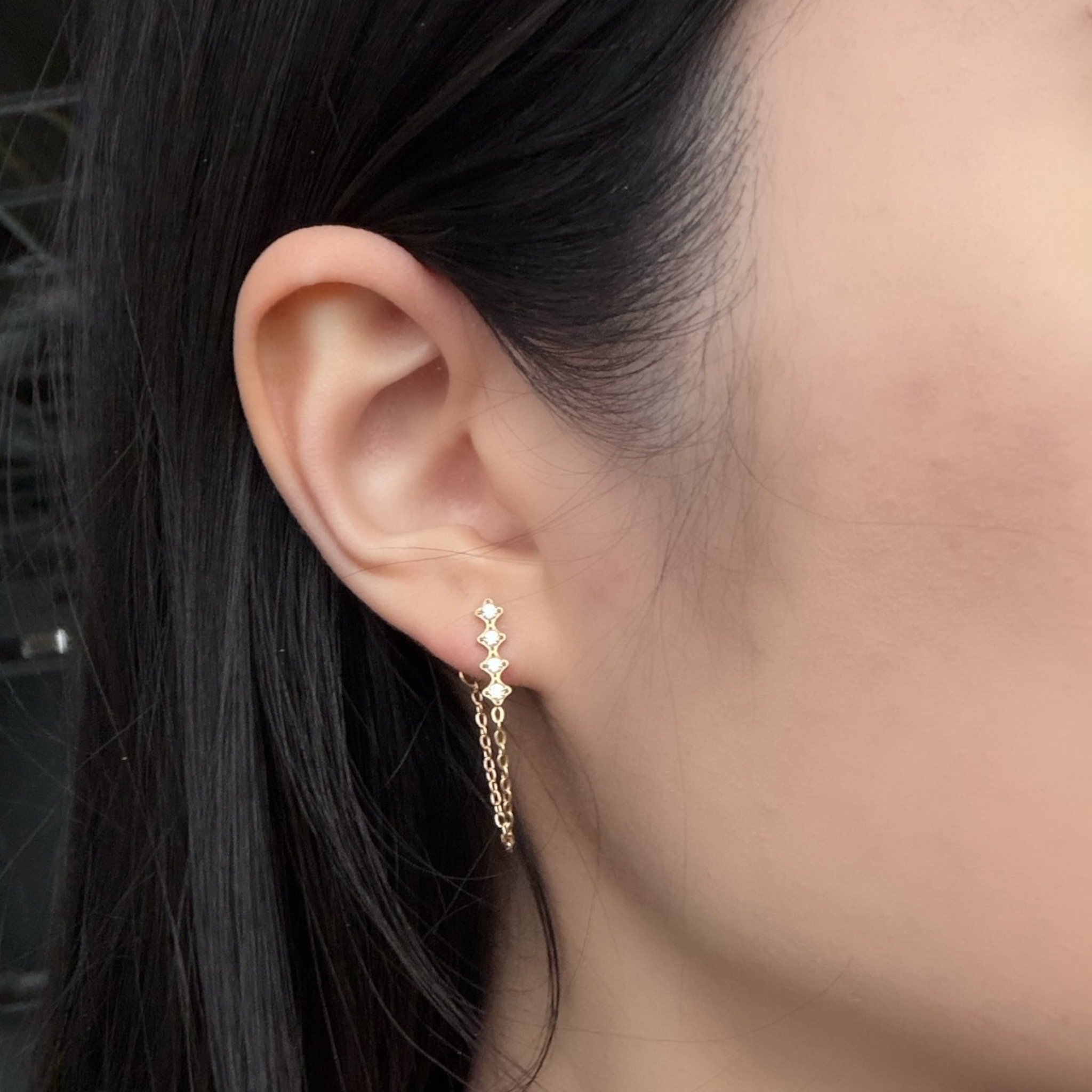 Dottie rhinestone earrings
