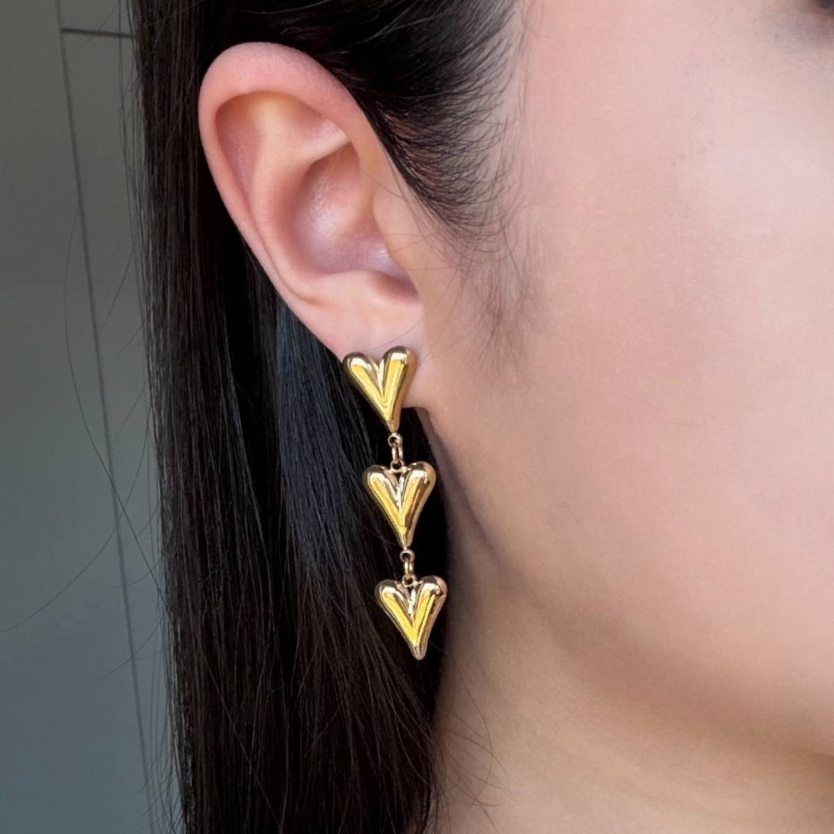 Puntige hart studs oorbellen Goud SOFIZARE