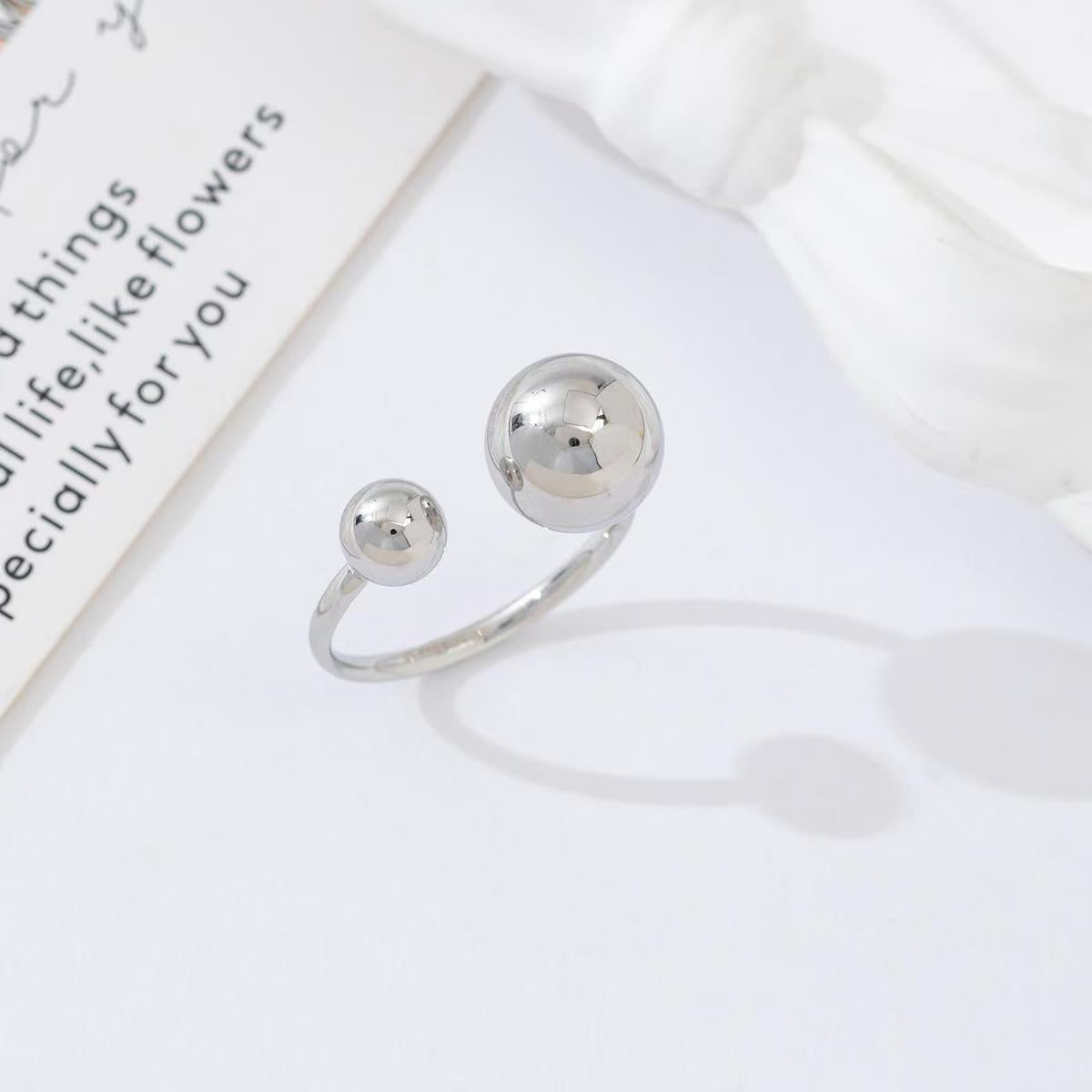 Double Dots ring