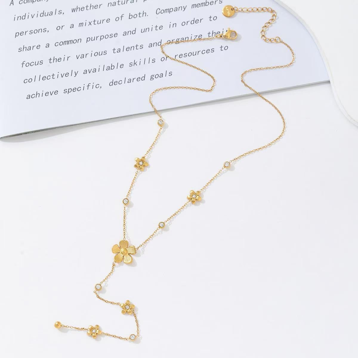 Daisy Y ketting