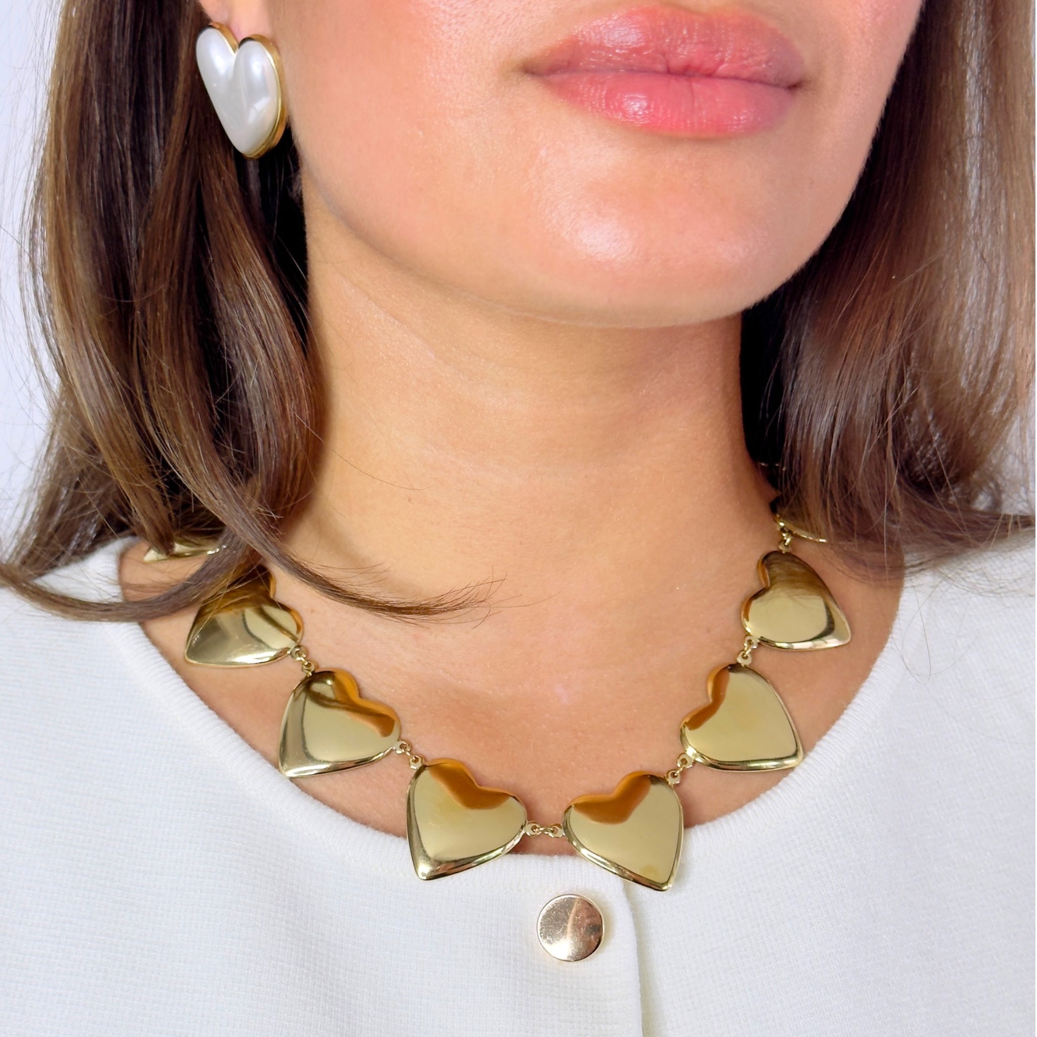 Statement heart necklace