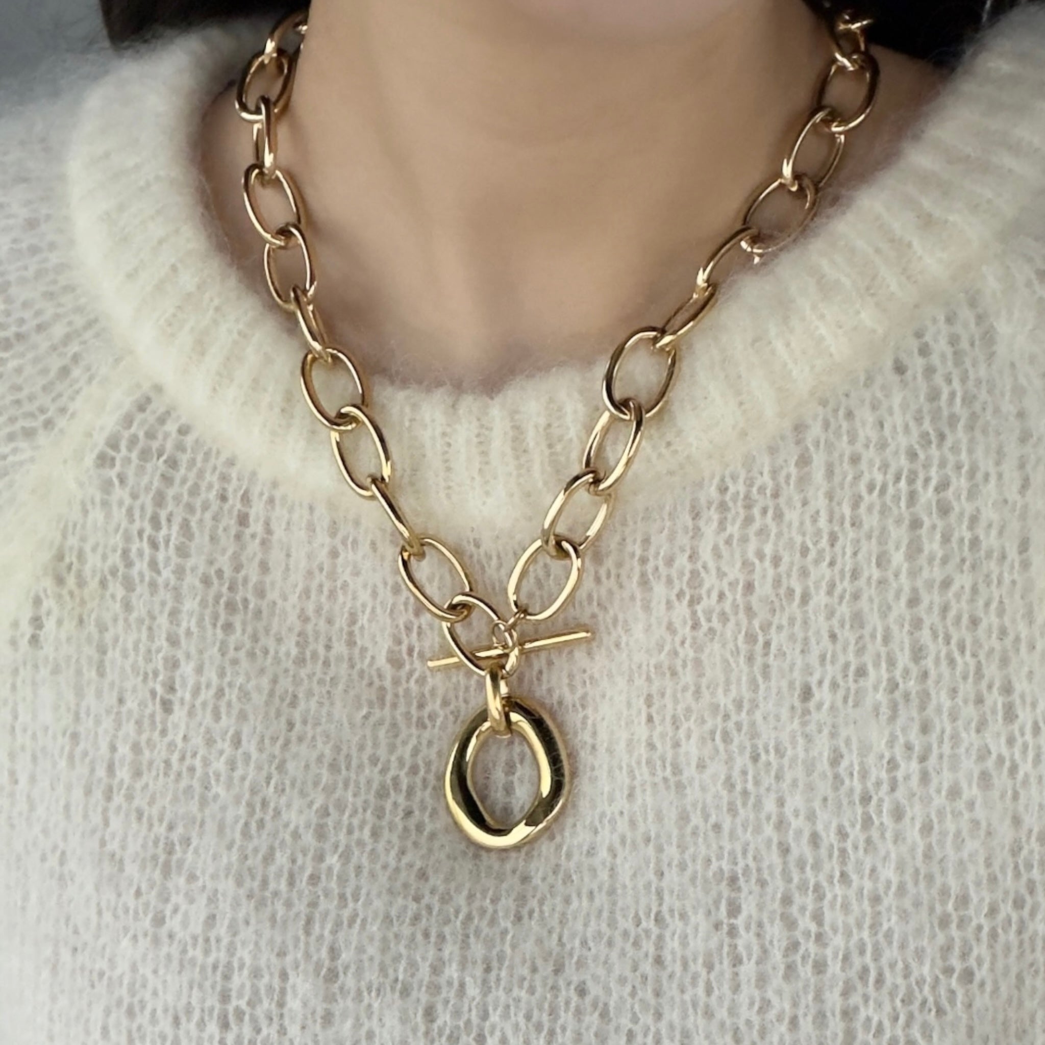 Oval closer ketting