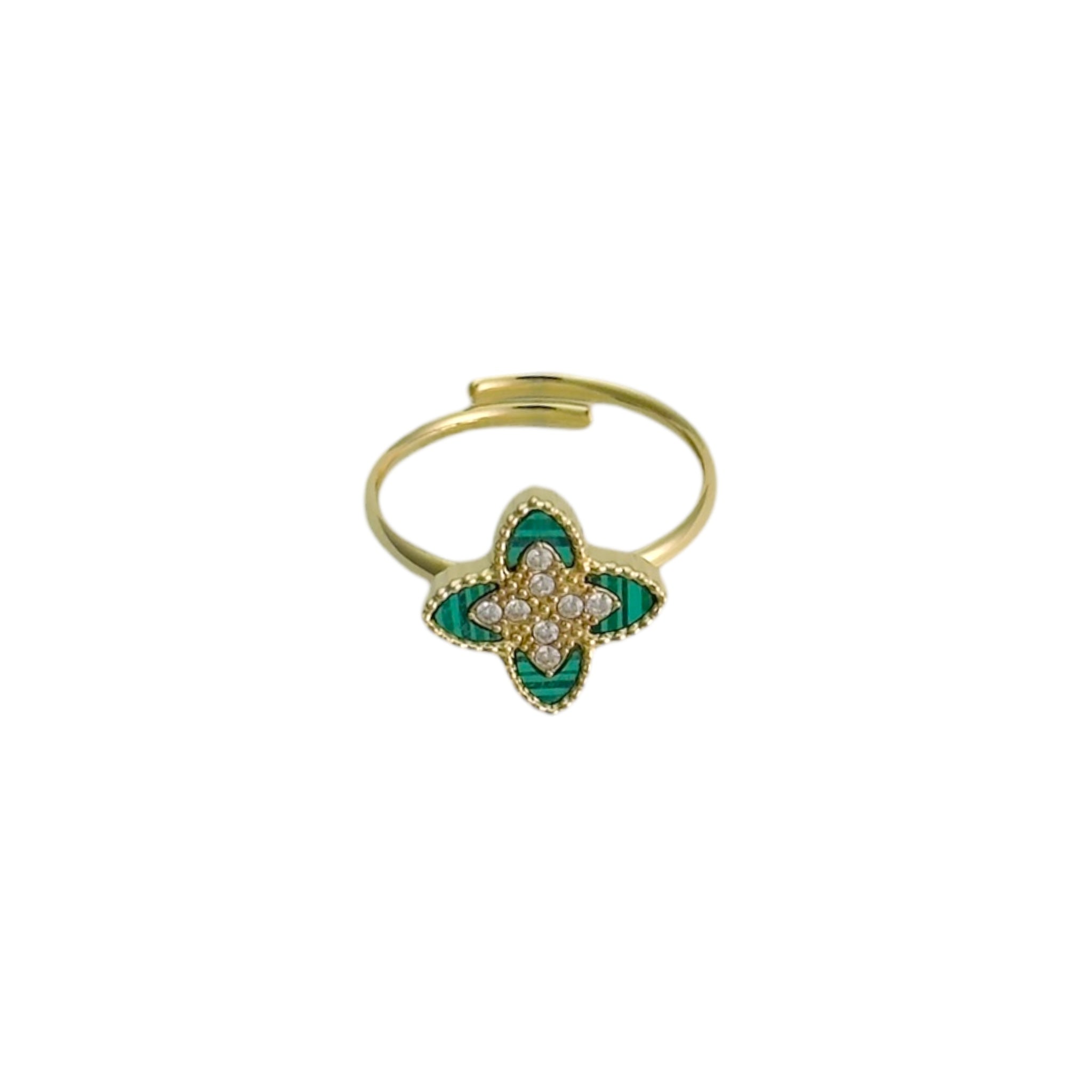 Clover Ring