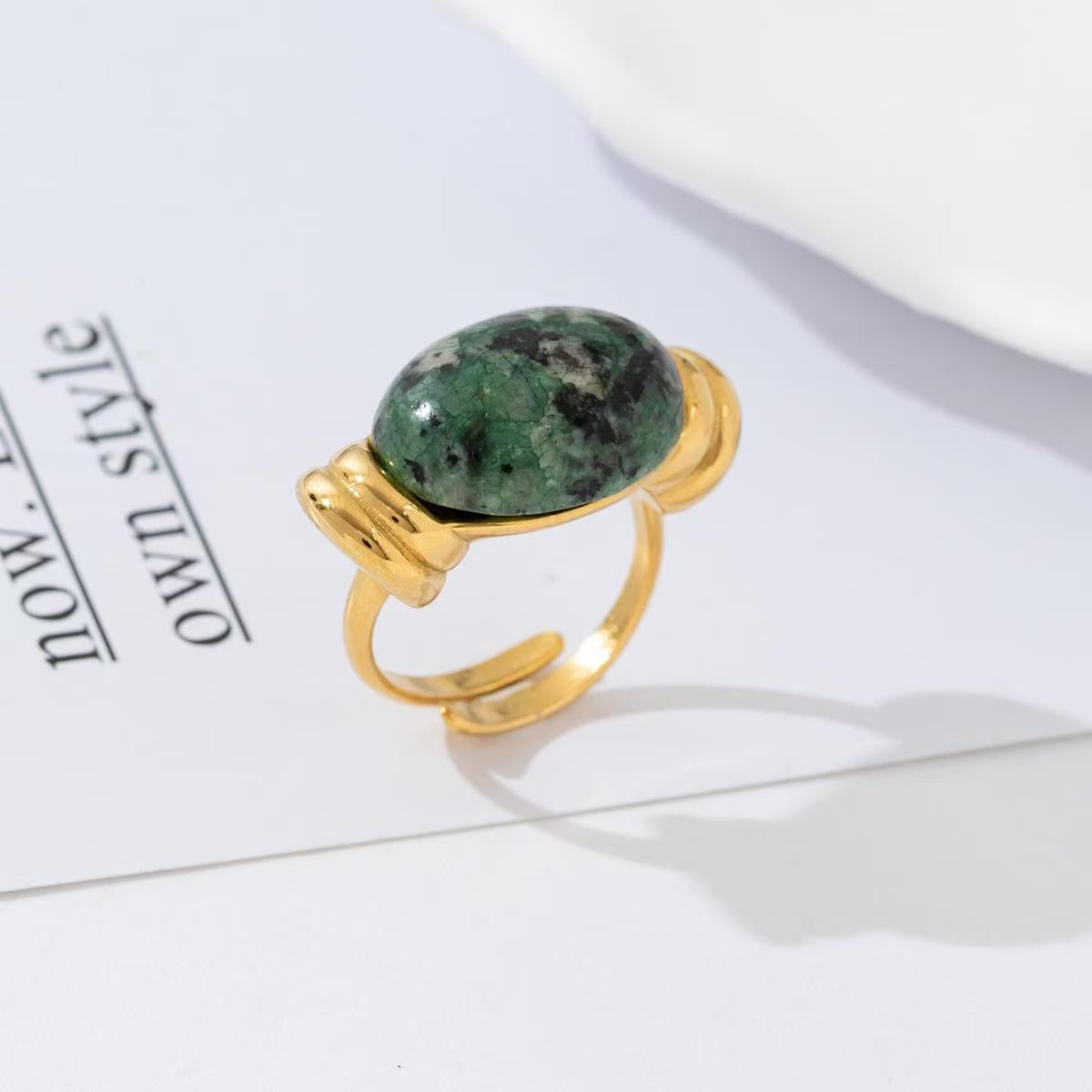 Flossy ring