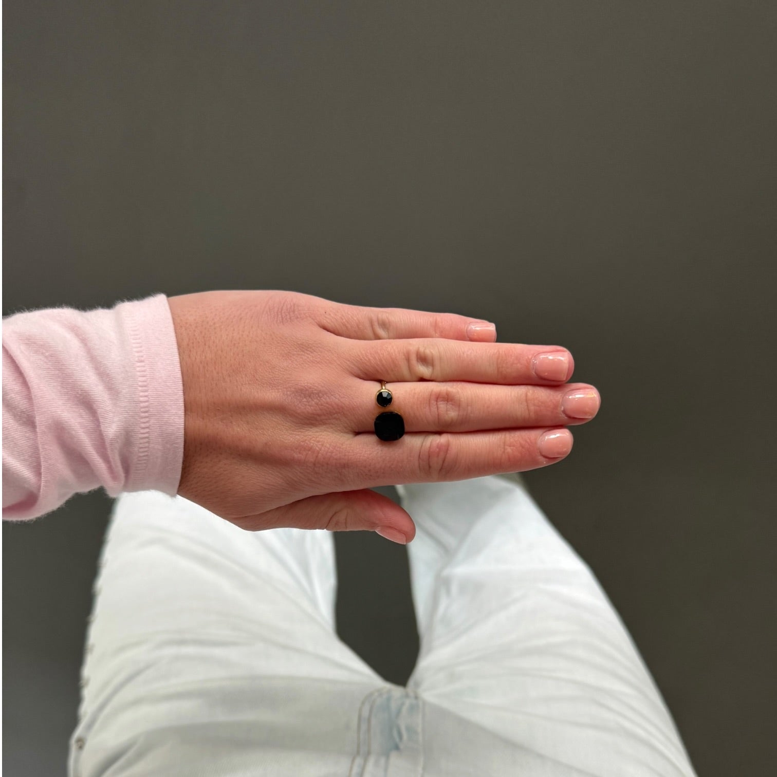 Spring stone ring