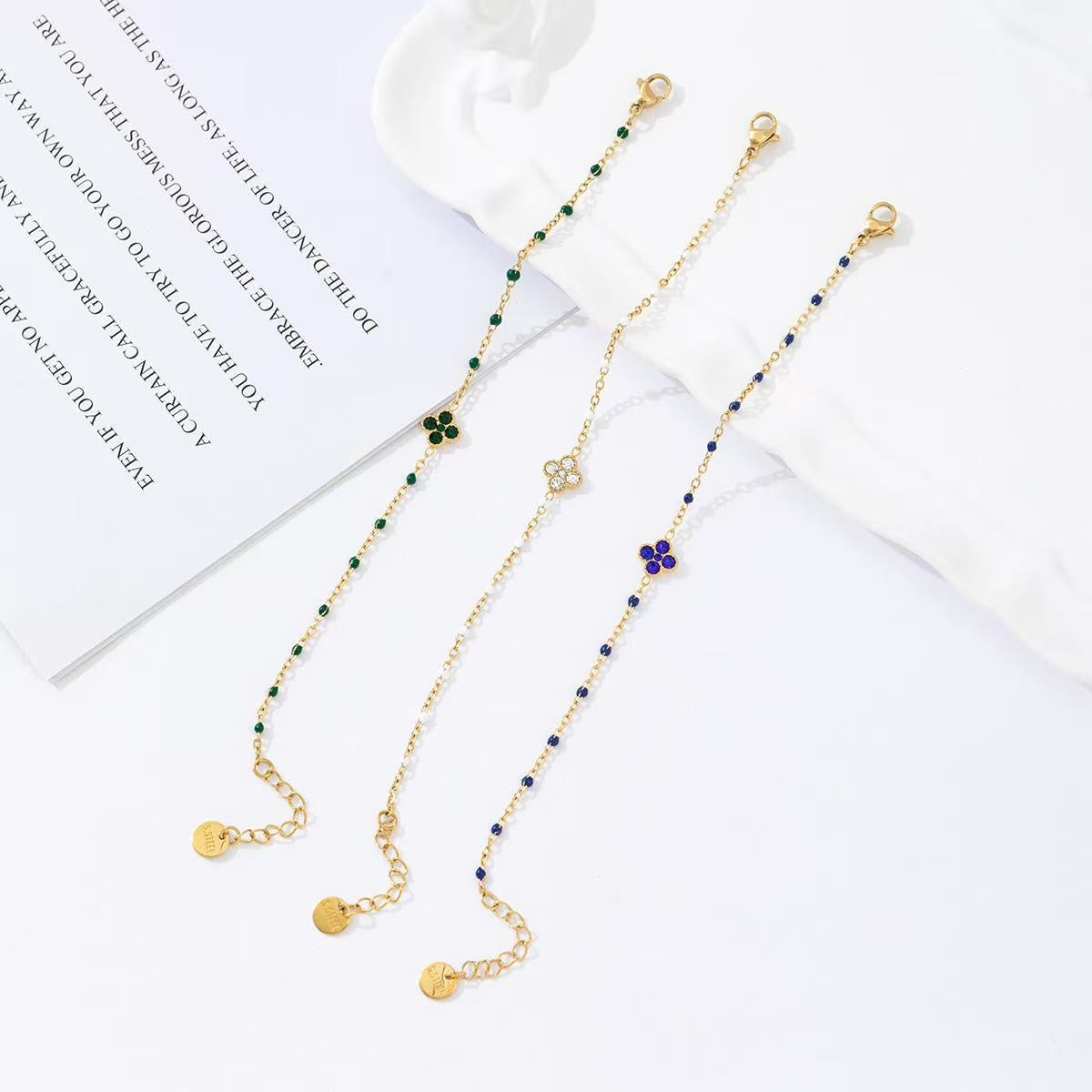 Simpele clover armband