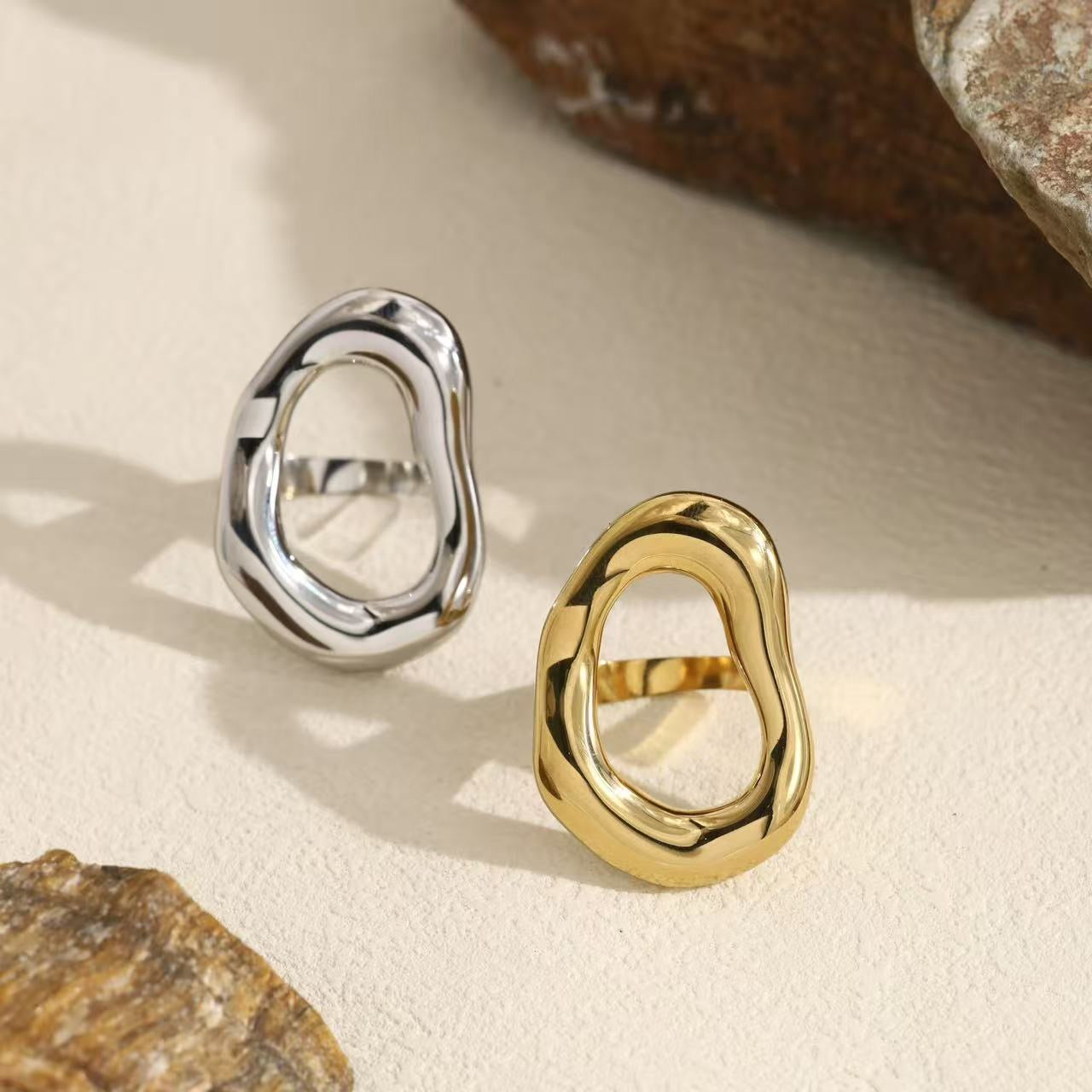 Roundy shape ring