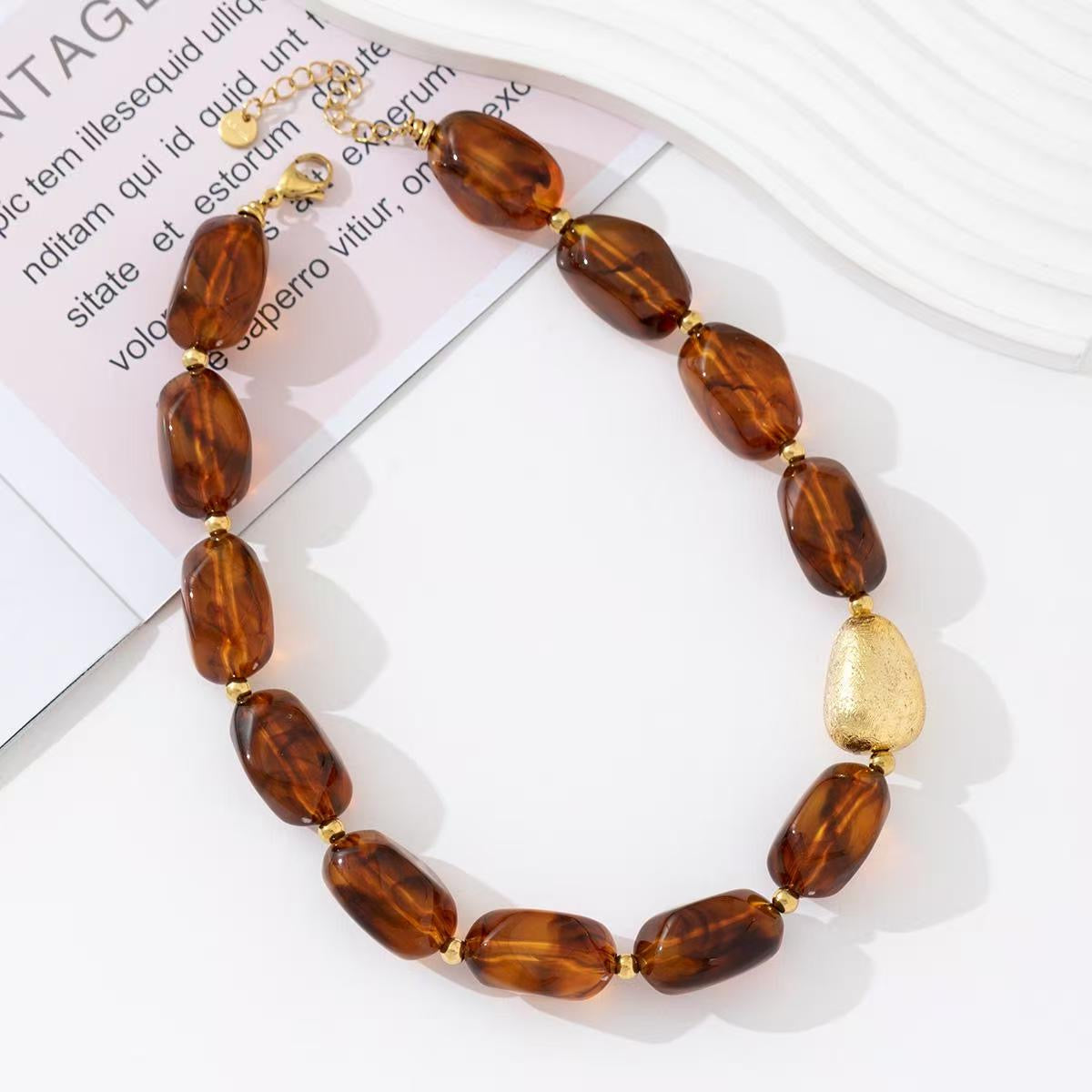 Stone beads ketting