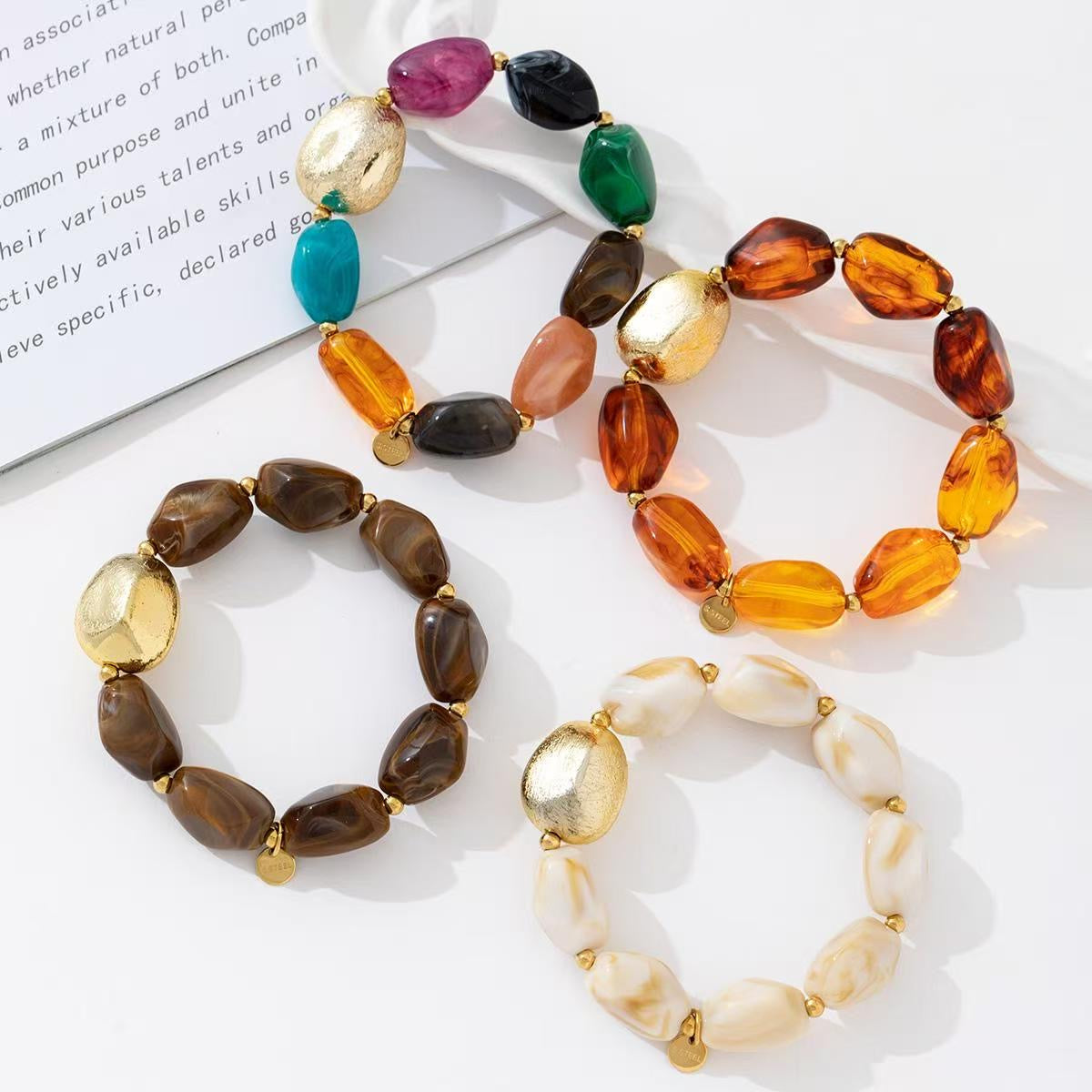 Stone beads armband