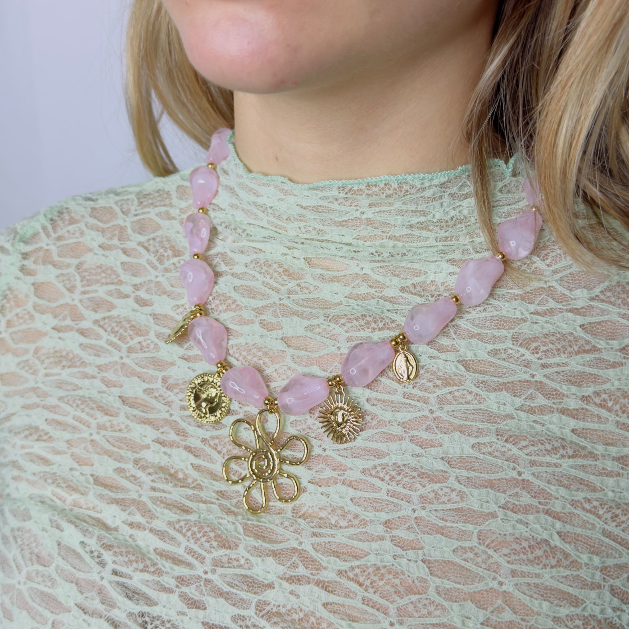 Rosa stone necklace