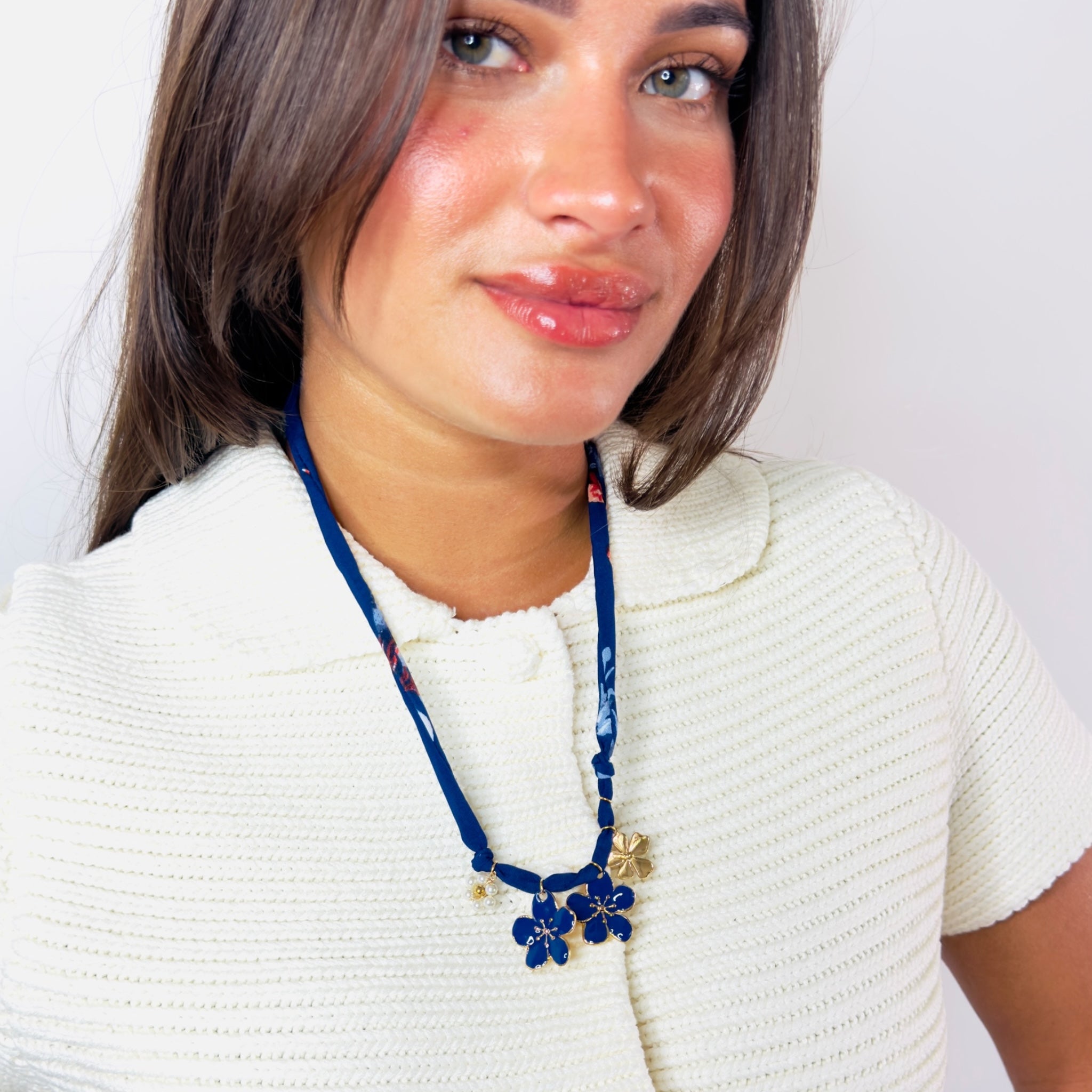 Lovely Flower bandana ketting