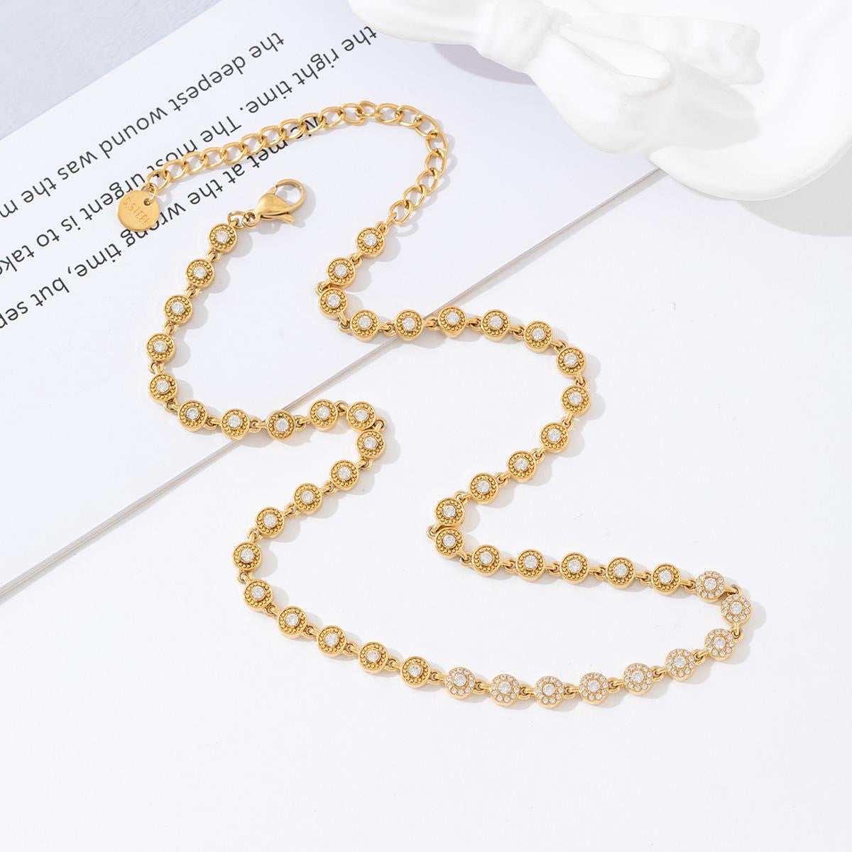 Roundy stras ketting