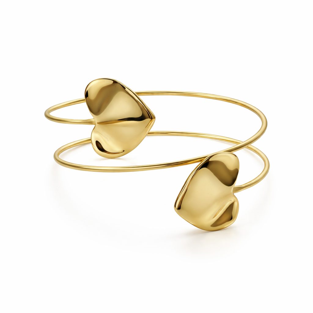 Statement hearts boven armband