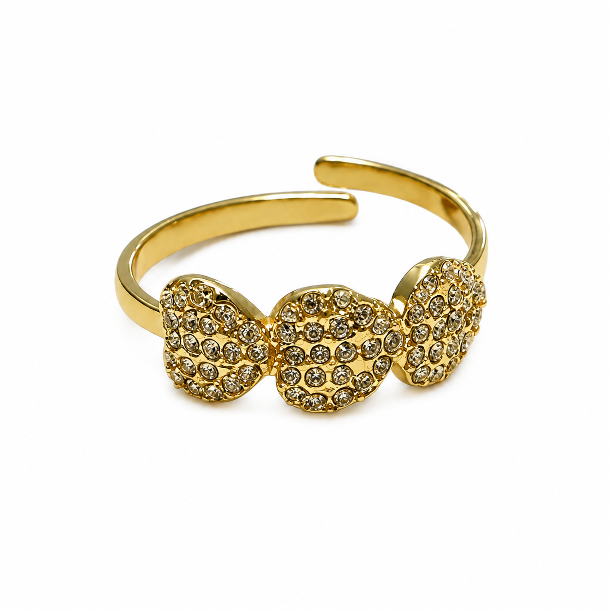 Loves ring