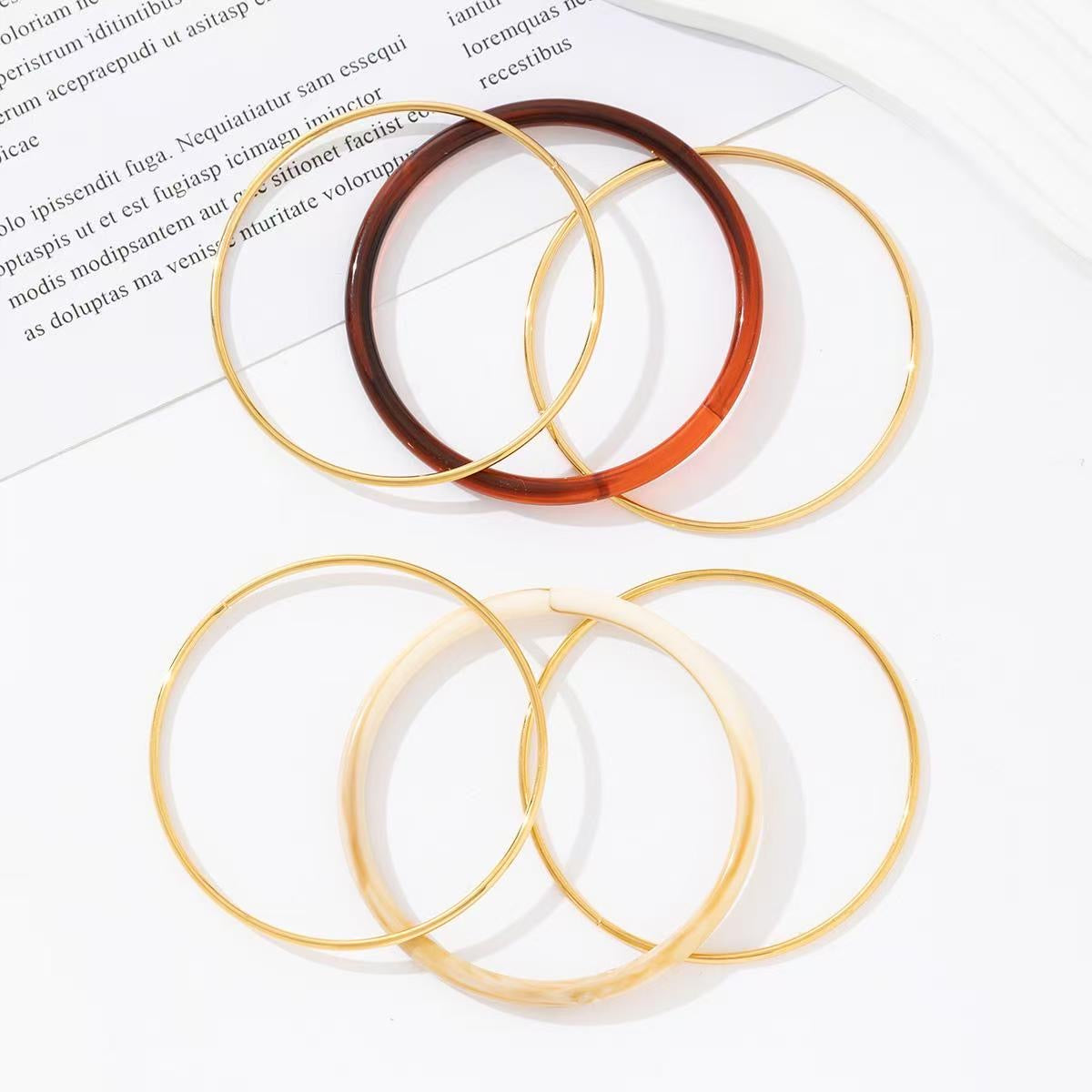 Triple bangle
