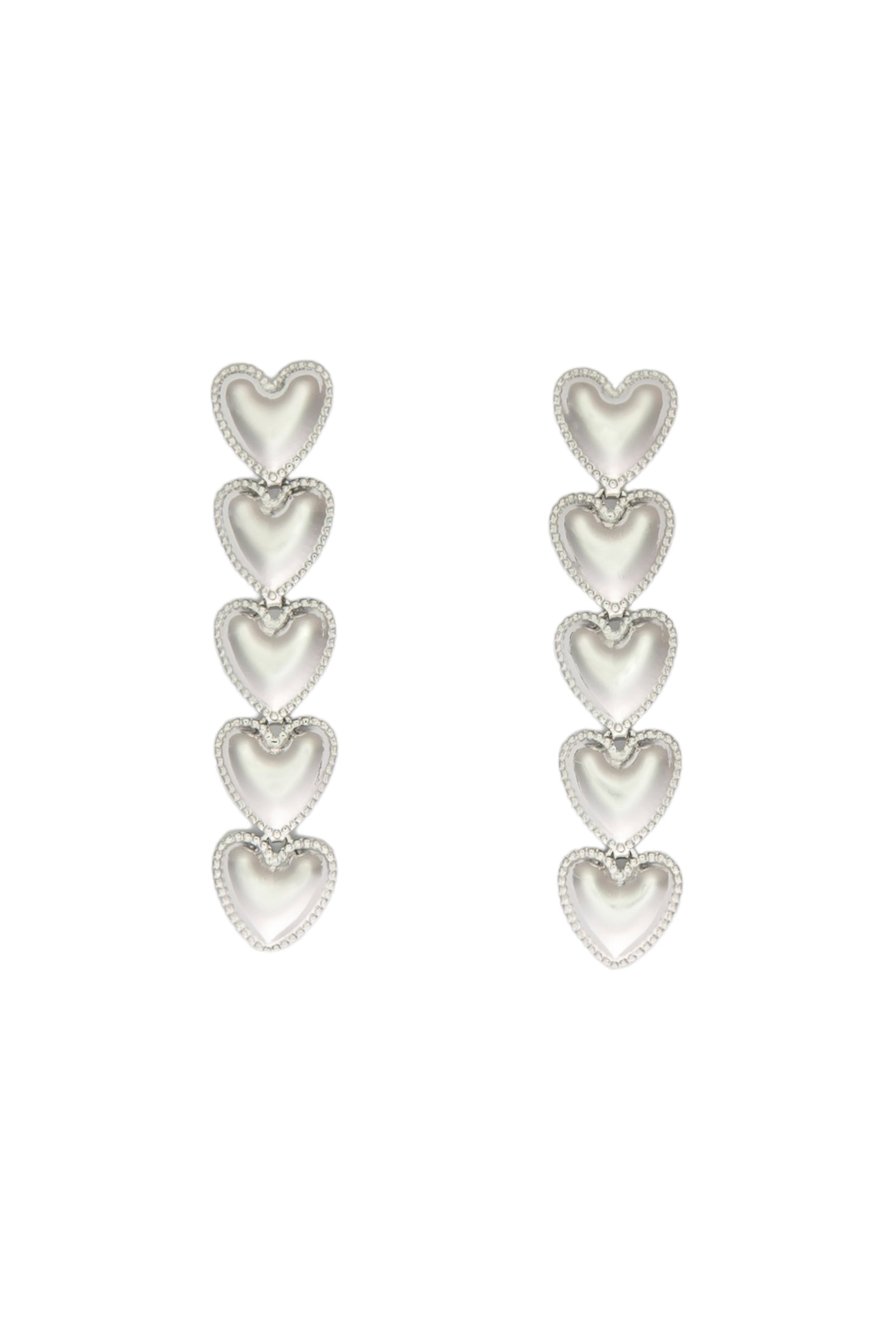 Stud earrings with hearts