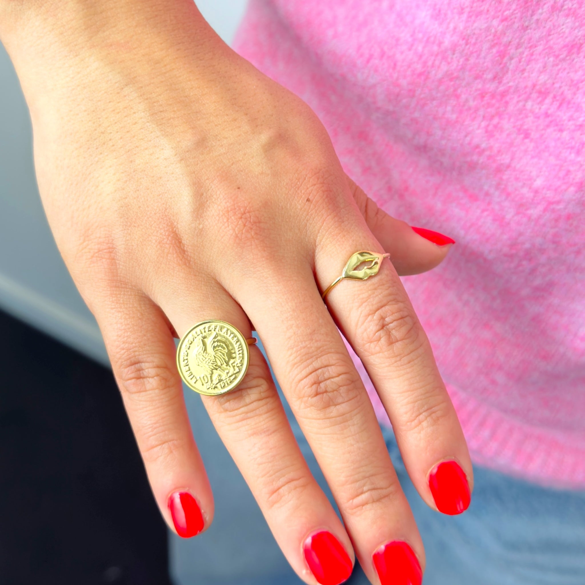 Coin ring