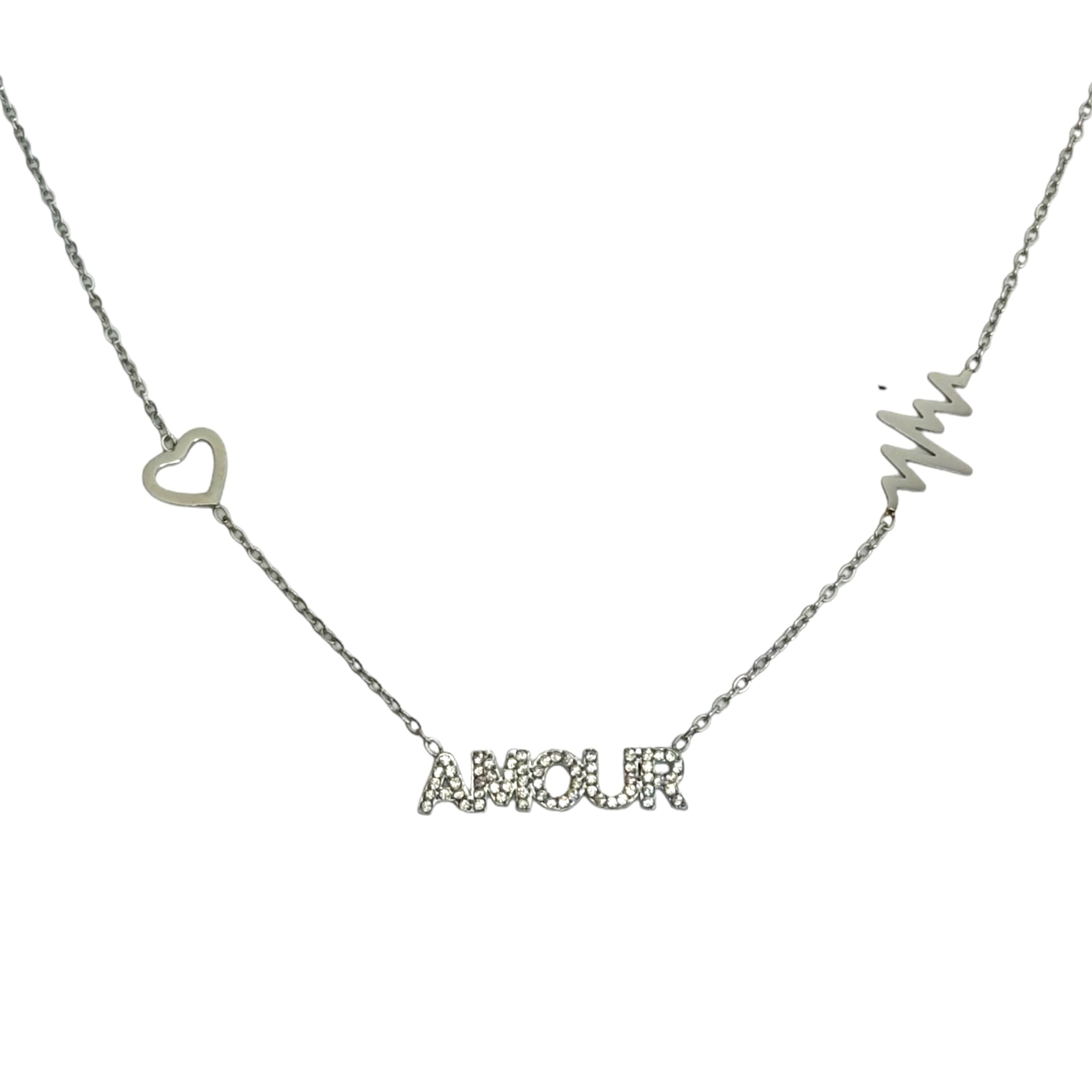 Amour necklace with heart