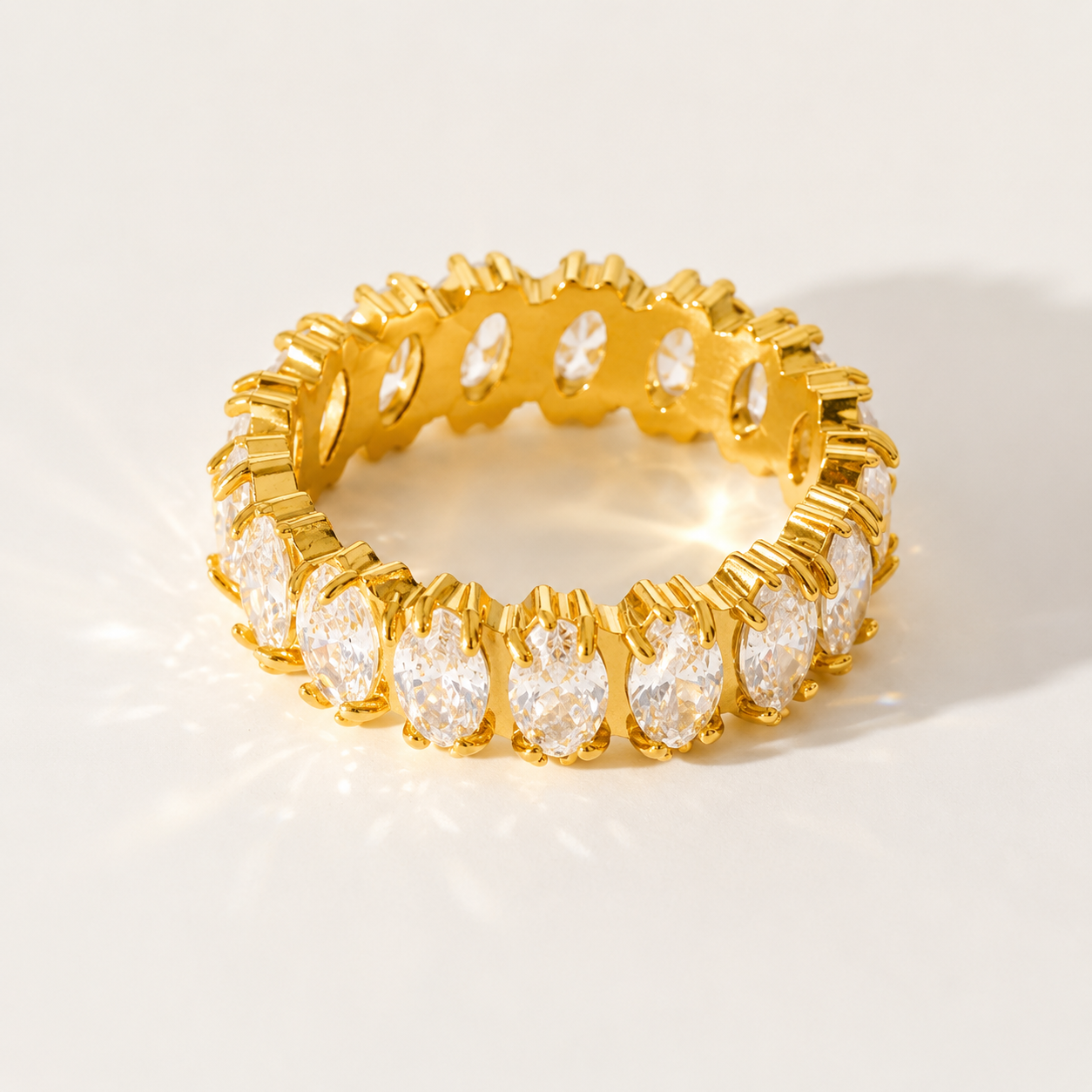 Eternity strass ring ( maat 18 )