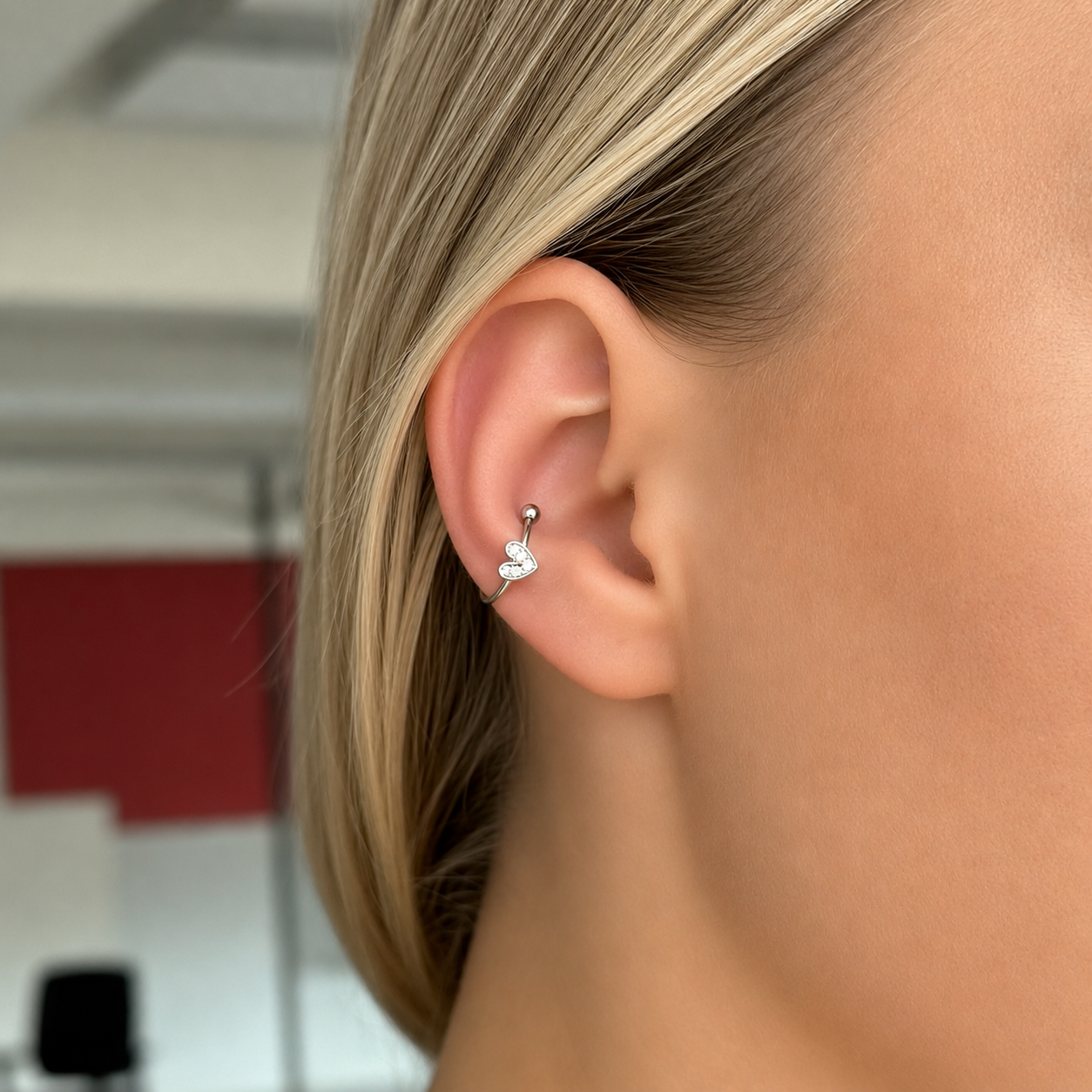 Mini love ear cuff