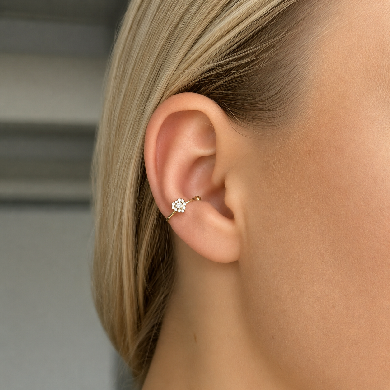 Heartz ear cuff