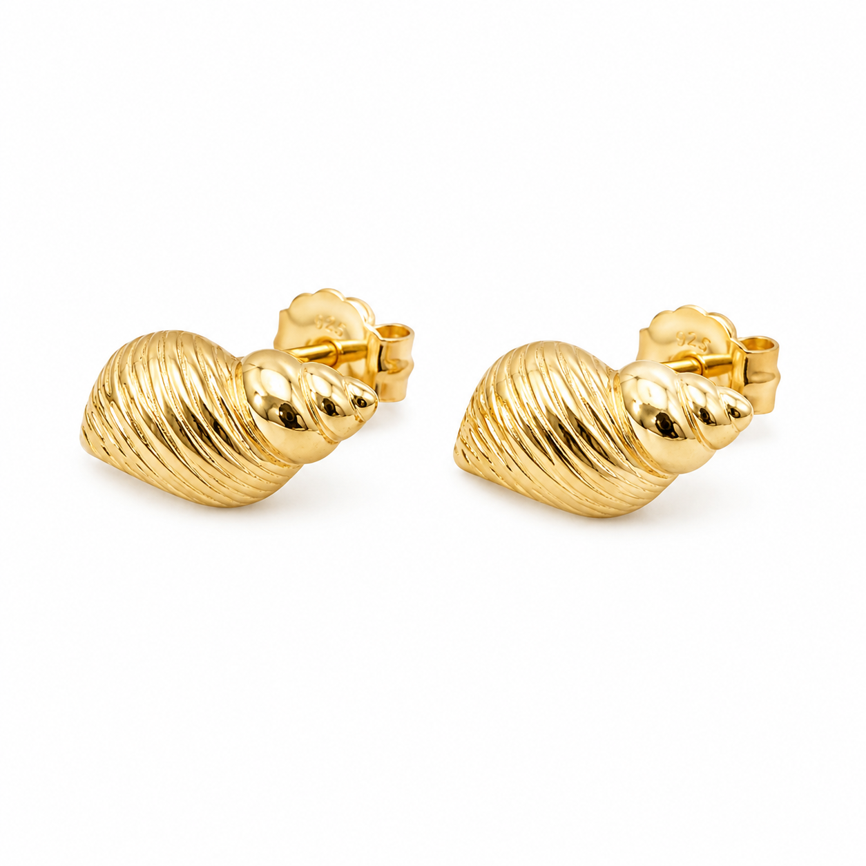 Shell oorbellen