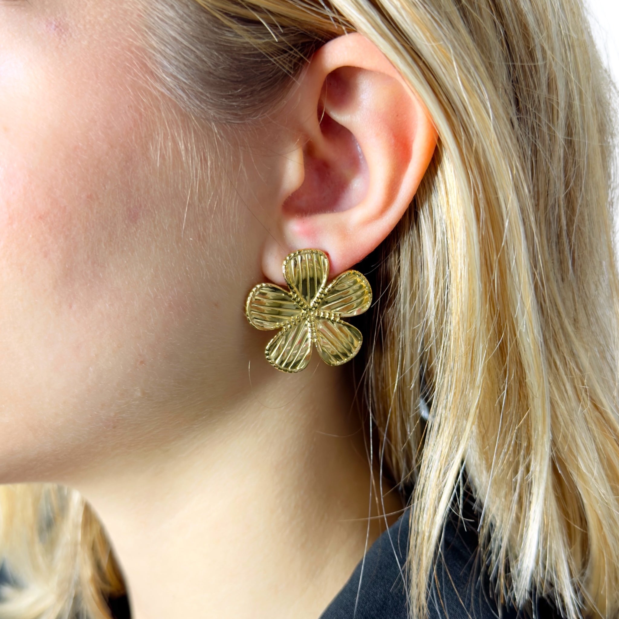 Floral earrings