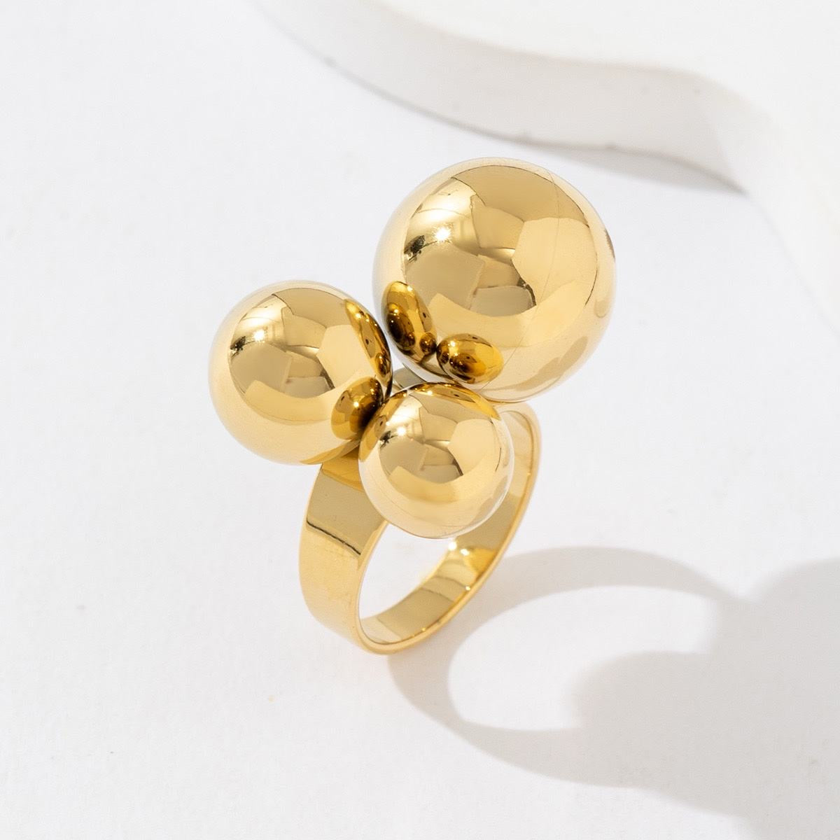 Triple Dots ring