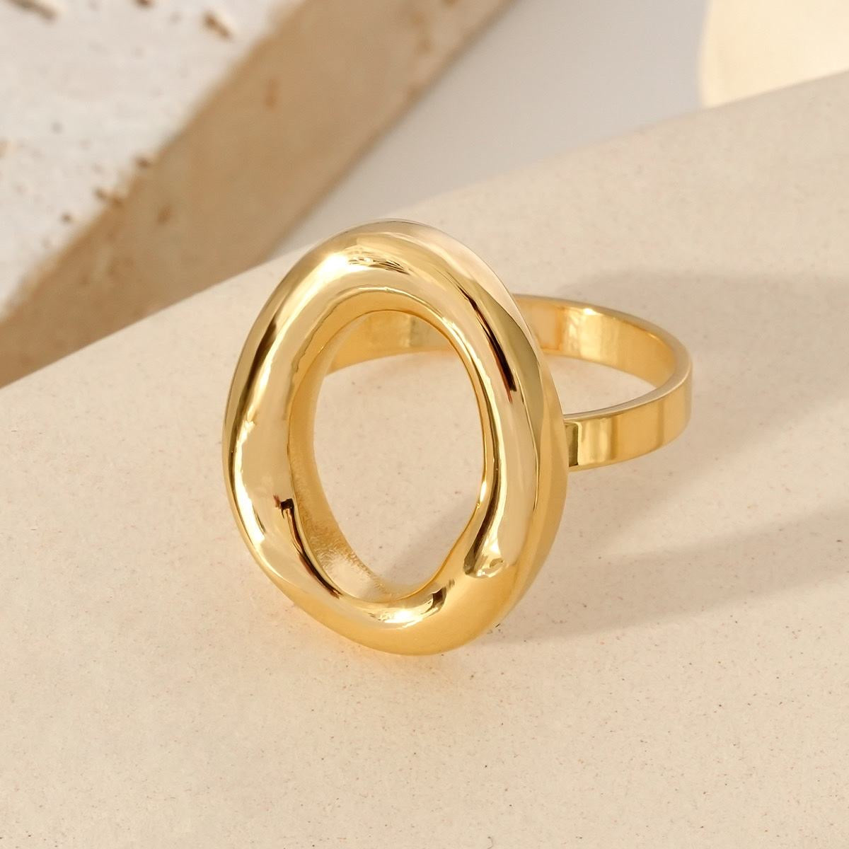 Mini Oval ring