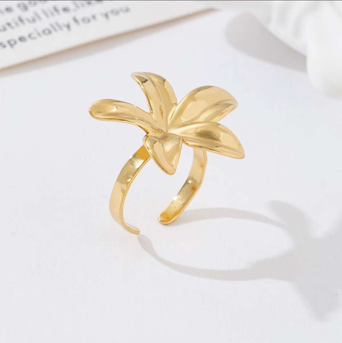 Flora ring